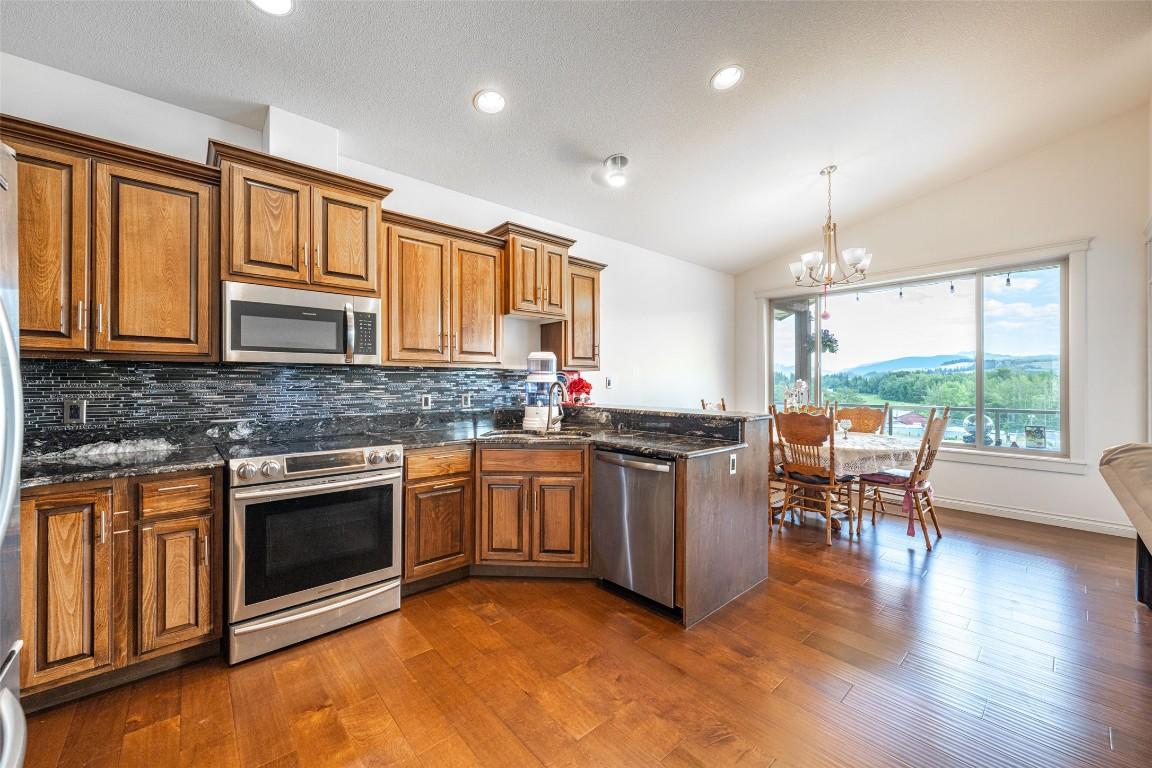 









6205


6

Highway,
Coldstream,




BC
V1B 3C7

