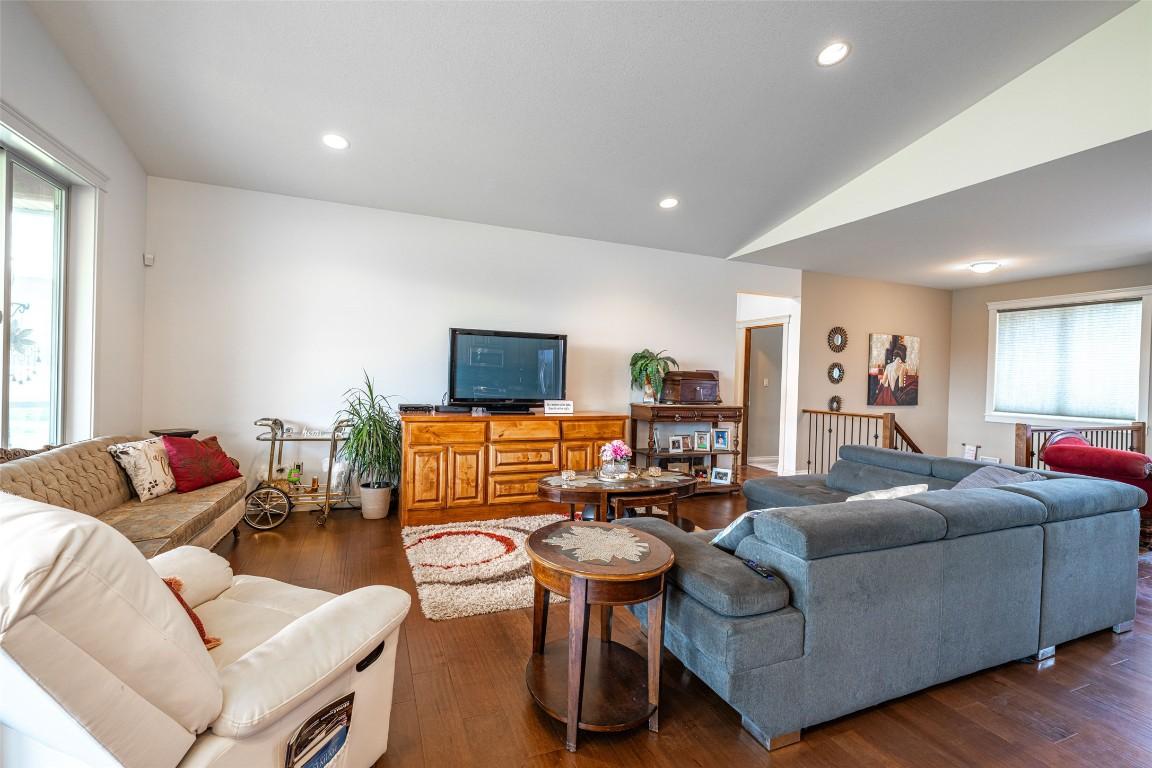 









6205


6

Highway,
Coldstream,




BC
V1B 3C7

