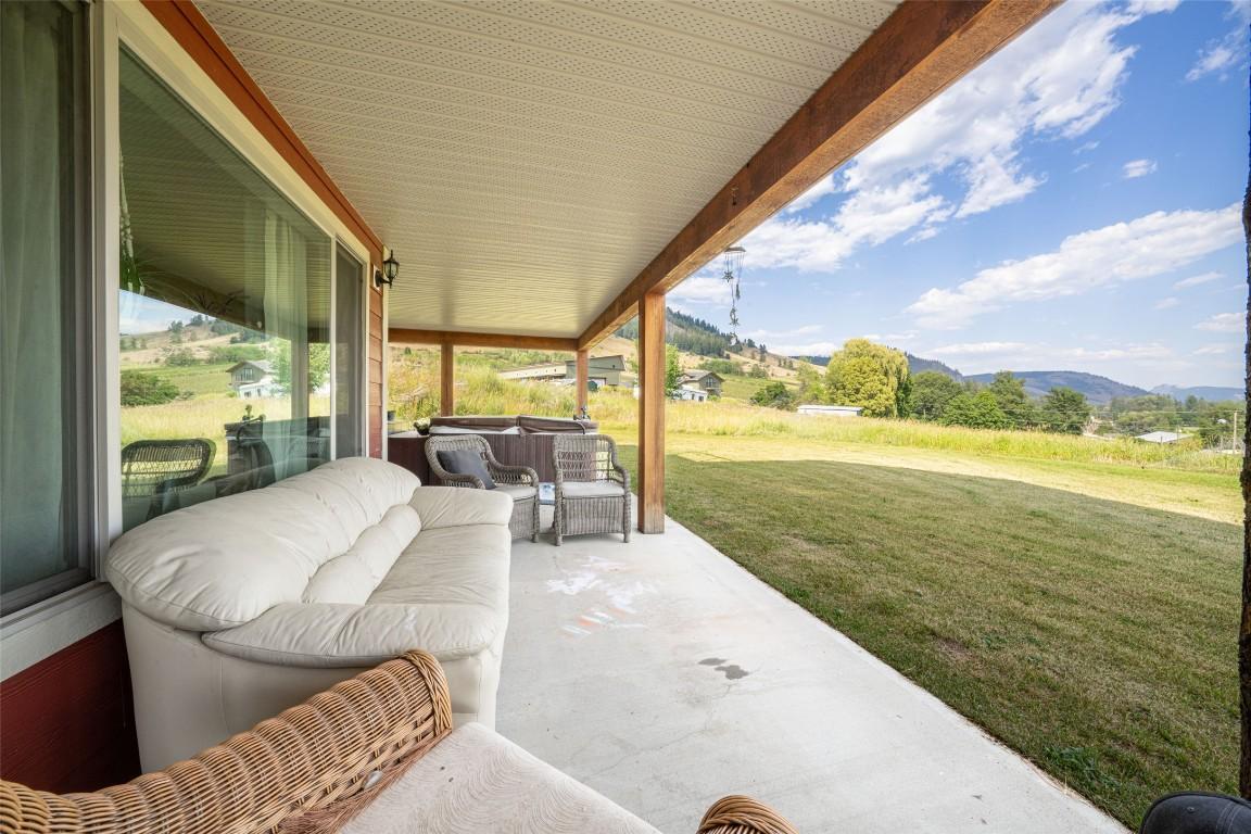 









6205


6

Highway,
Coldstream,




BC
V1B 3C7

