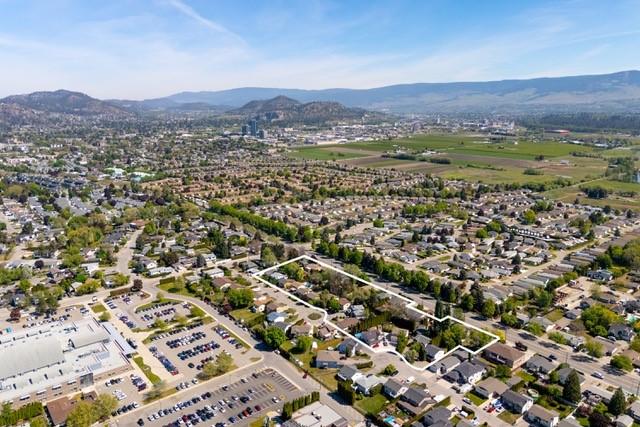 









2845


Bouvette

Street,
Kelowna,




BC
V1W 4J1

