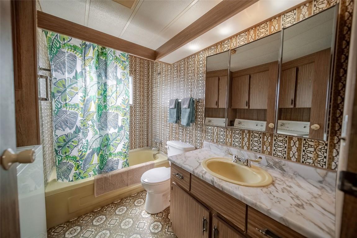 









7295


Jaffray Village Loop

Road,
Jaffray,




BC
V0B 1T0

