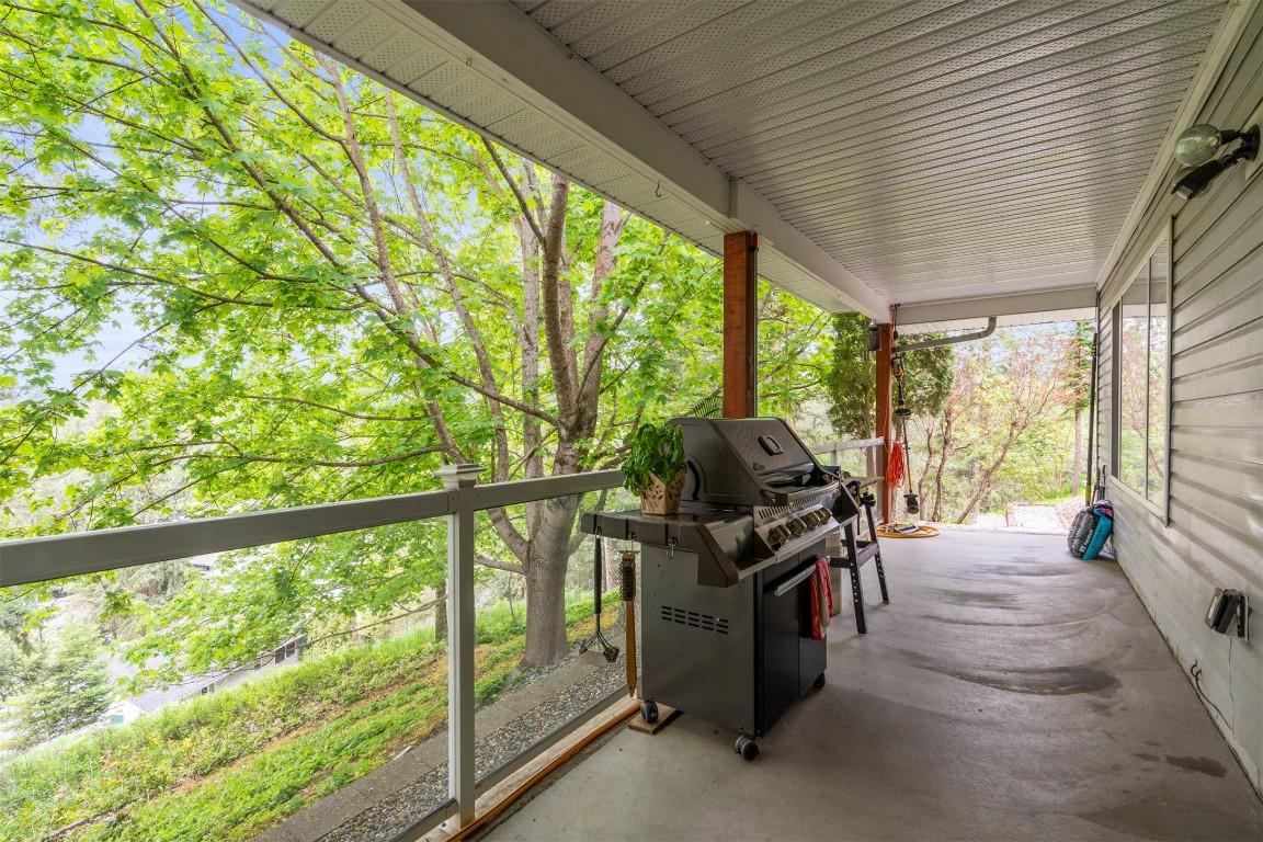 









3025


Murison

Place,
Armstrong,




BC
V4Y 0K4


