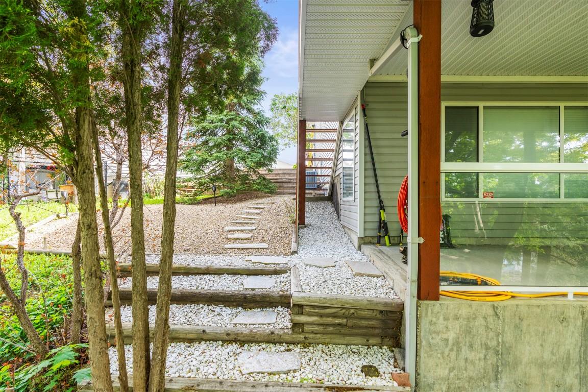 









3025


Murison

Place,
Armstrong,




BC
V4Y 0K4


