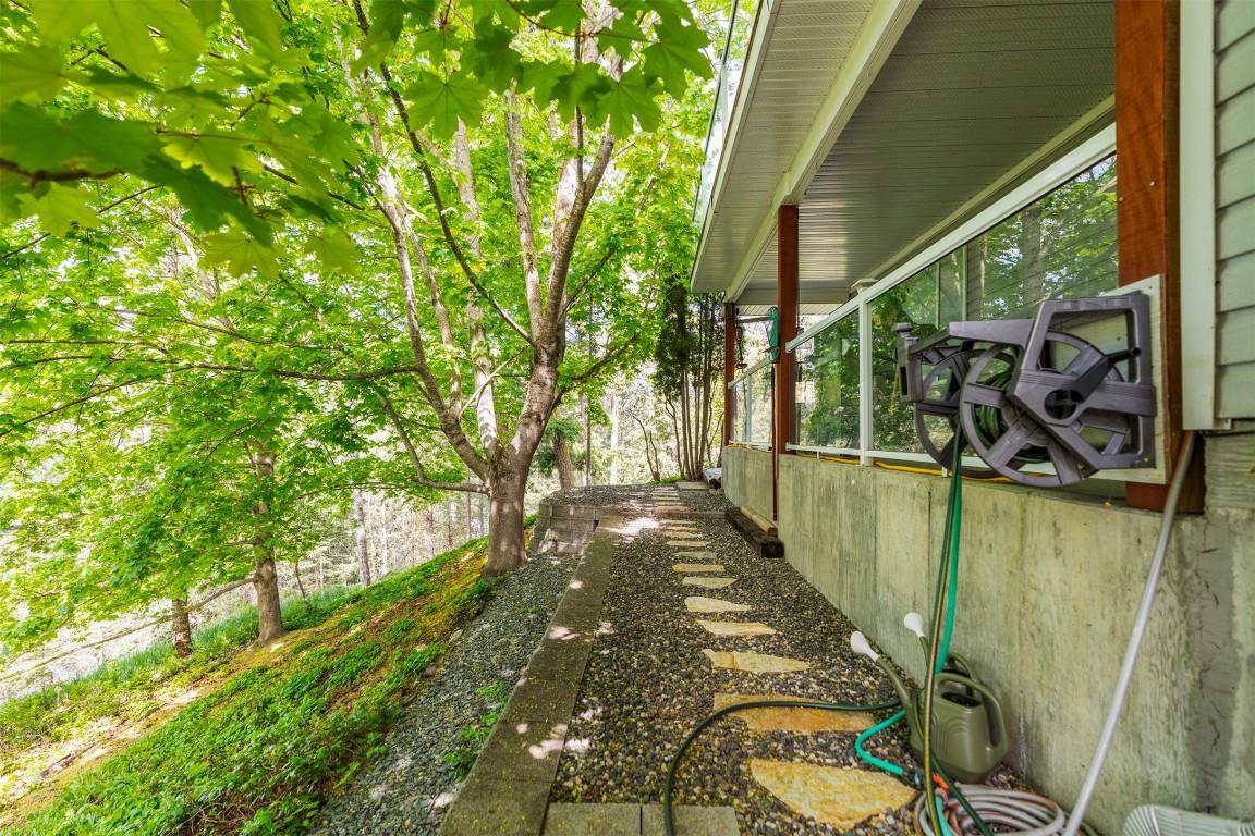 









3025


Murison

Place,
Armstrong,




BC
V4Y 0K4

