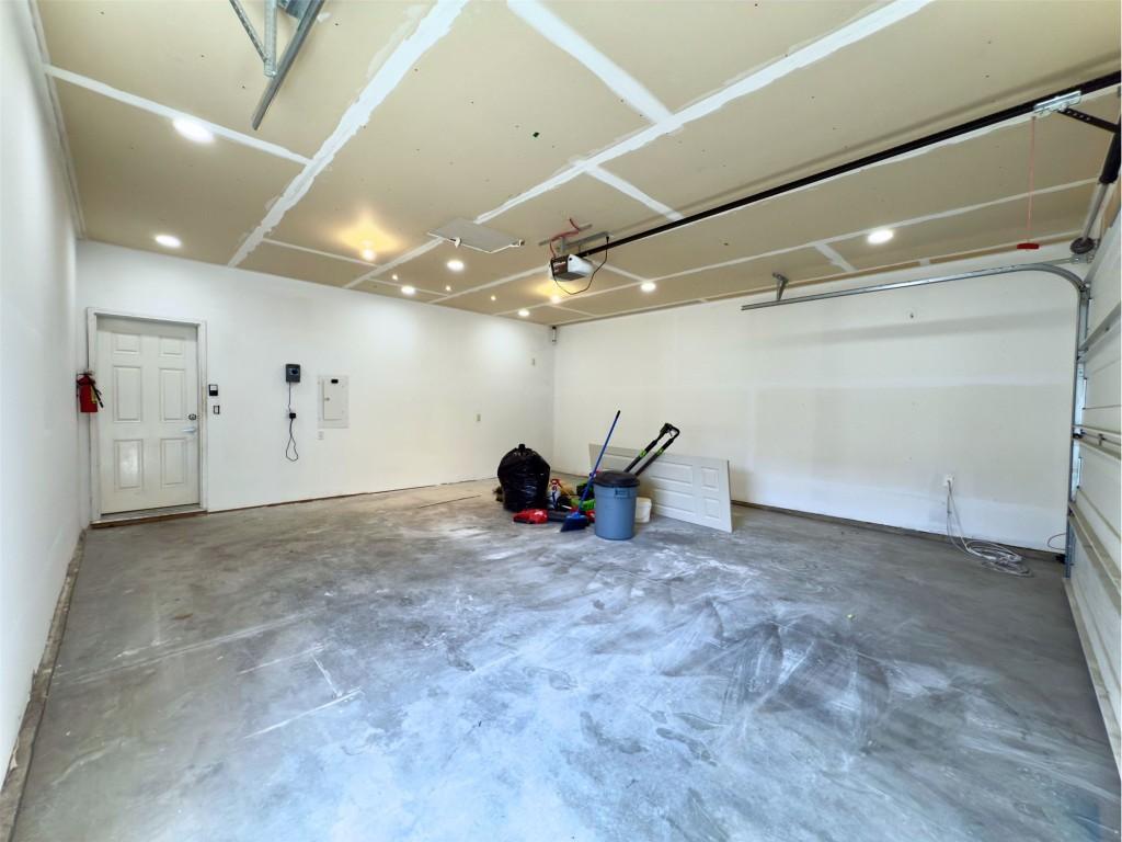 









10458


Copper Hill

Place,
Lake Country,




BC
V4V 2P3


