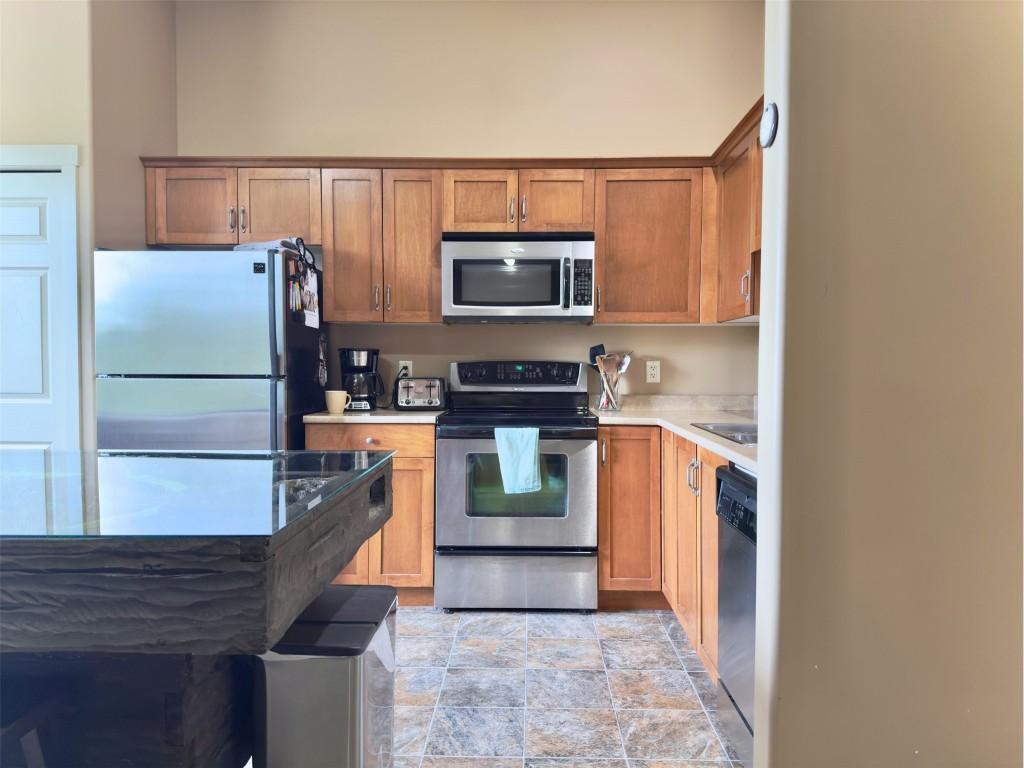 









10458


Copper Hill

Place,
Lake Country,




BC
V4V 2P3

