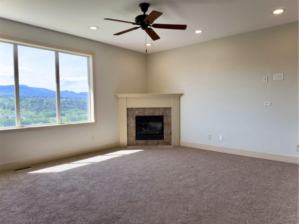 









10458


Copper Hill

Place,
Lake Country,




BC
V4V 2P3

