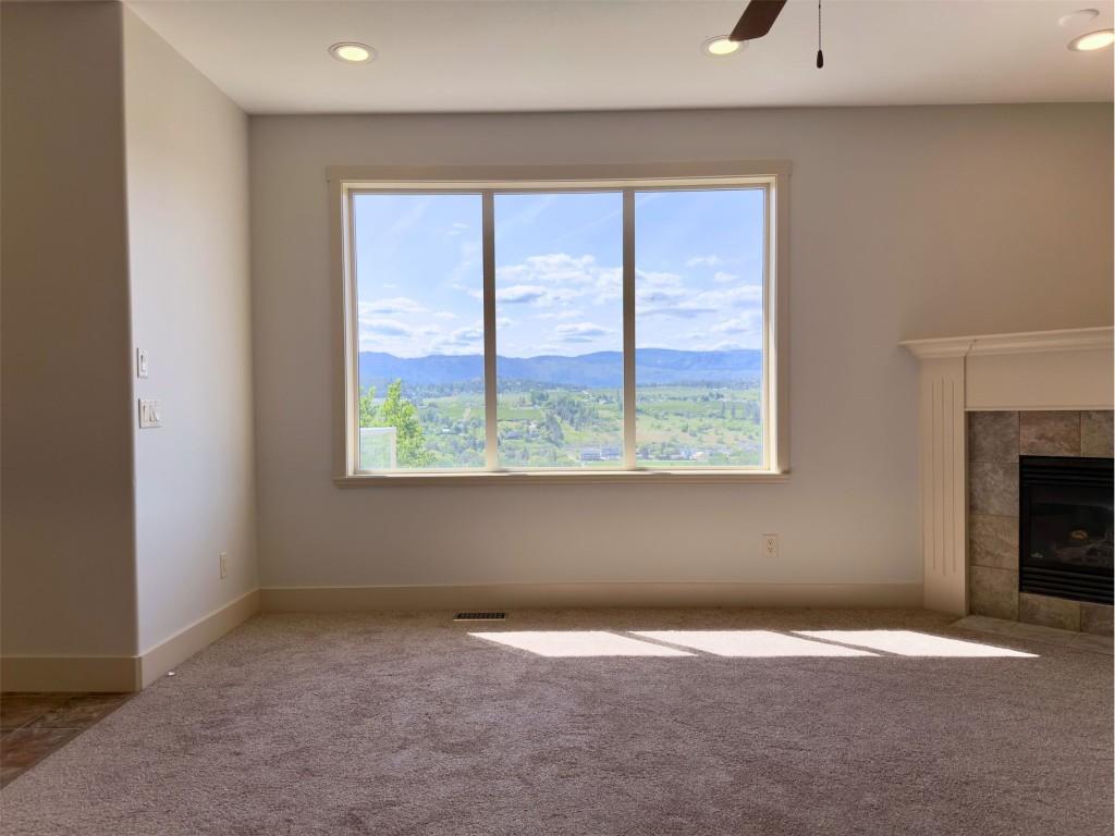 









10458


Copper Hill

Place,
Lake Country,




BC
V4V 2P3

