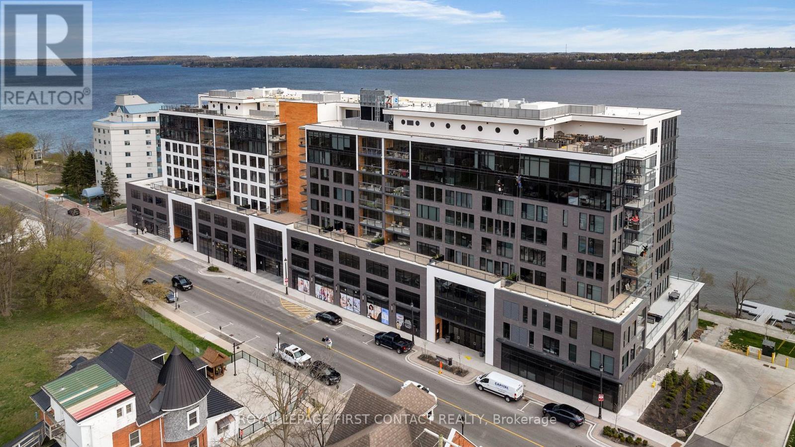 












421 - 185 DUNLOP STREET E

,
Barrie,




Ontario
L4M1B2

