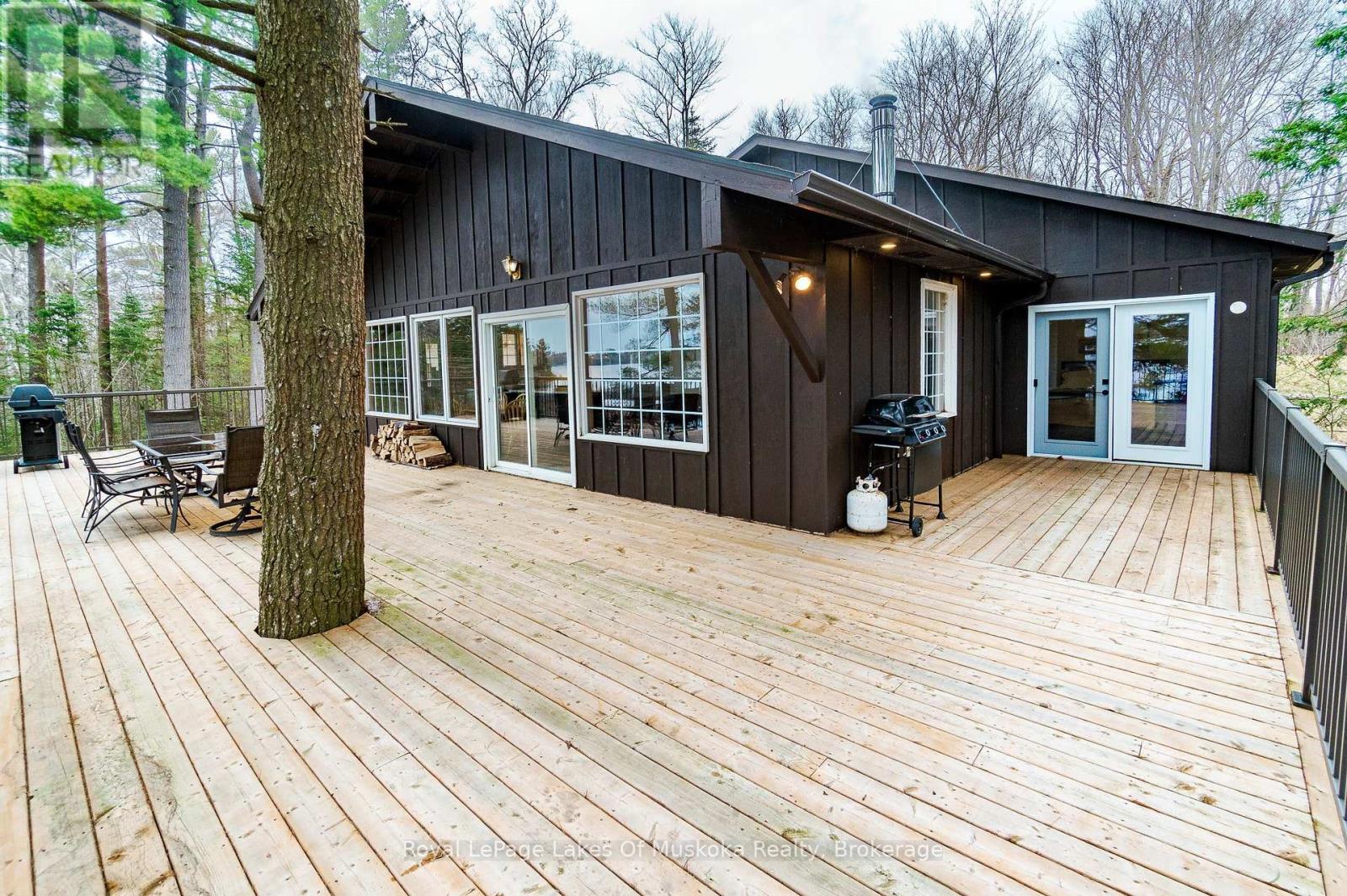 












80 SANBORN DRIVE

,
McMurrich/Monteith (Bear Lake),




Ontario
P0A1Y0

