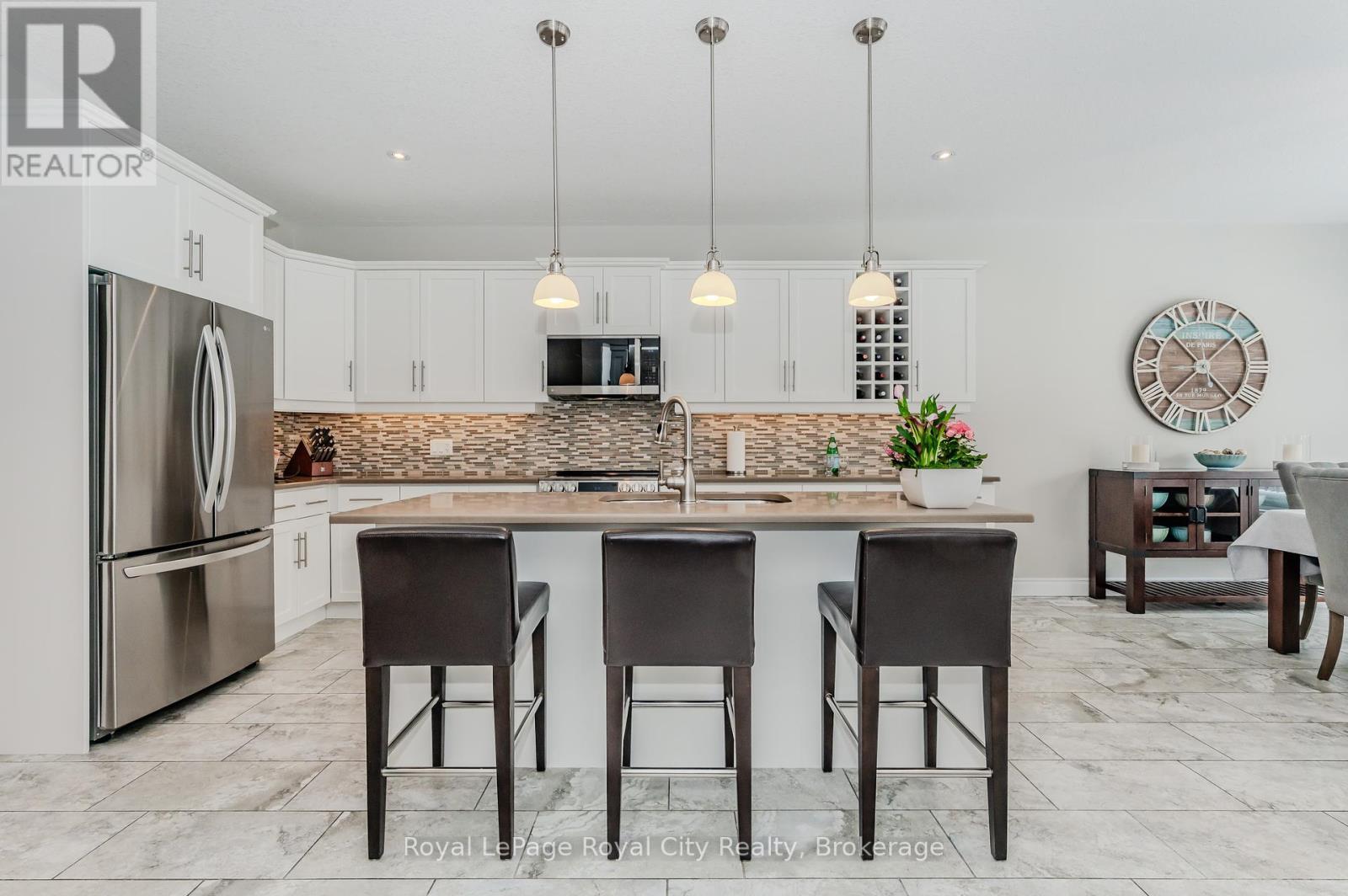 












213 TREMAINE CRESCENT

,
Kitchener,




Ontario
N2A4L9

