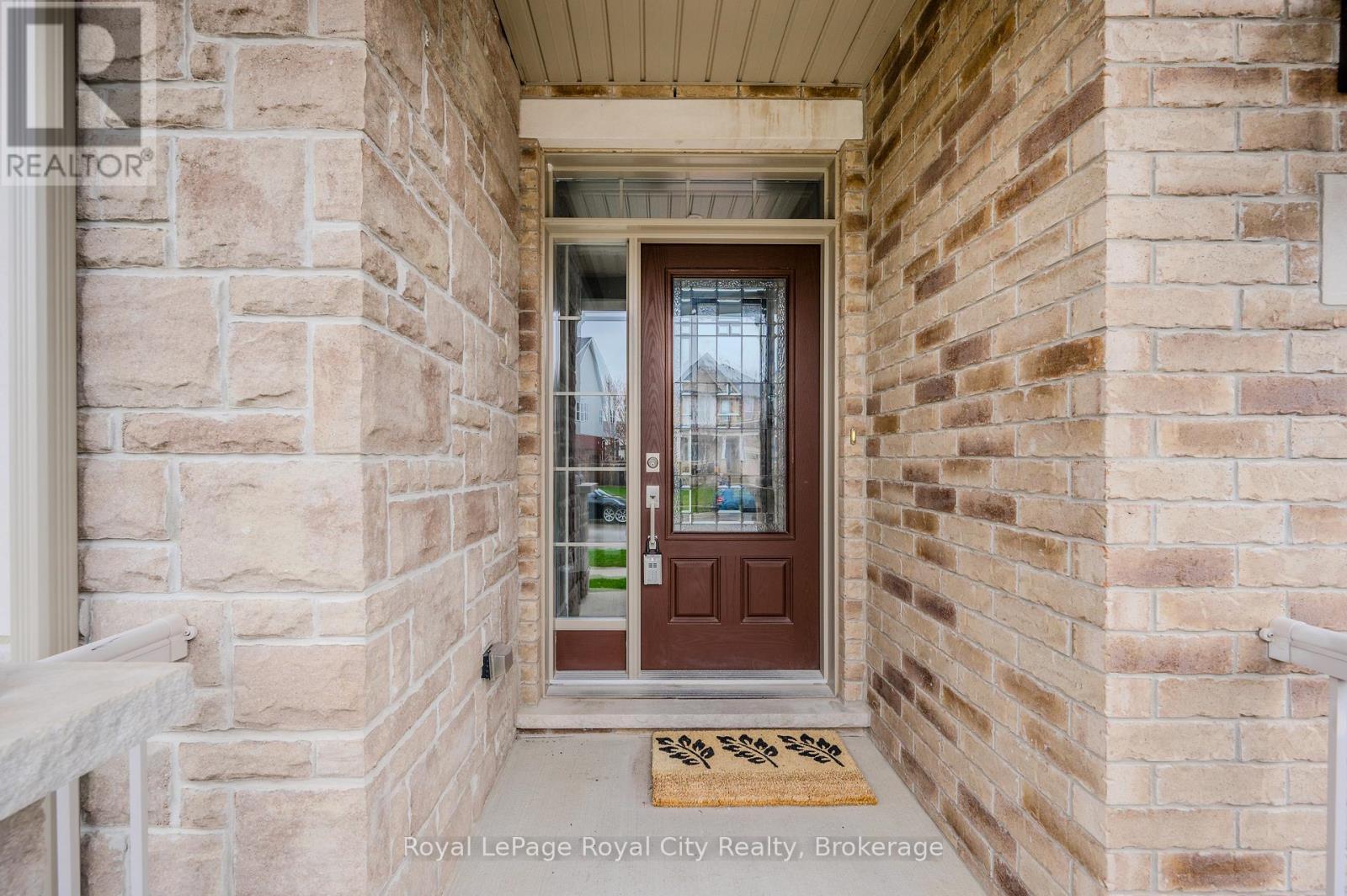 












213 TREMAINE CRESCENT

,
Kitchener,




Ontario
N2A4L9

