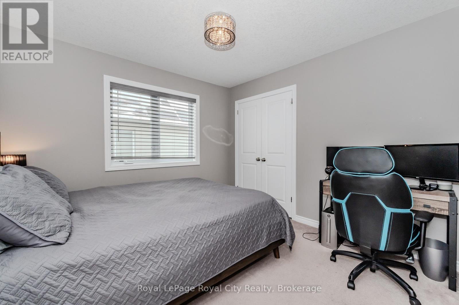 












213 TREMAINE CRESCENT

,
Kitchener,




Ontario
N2A4L9

