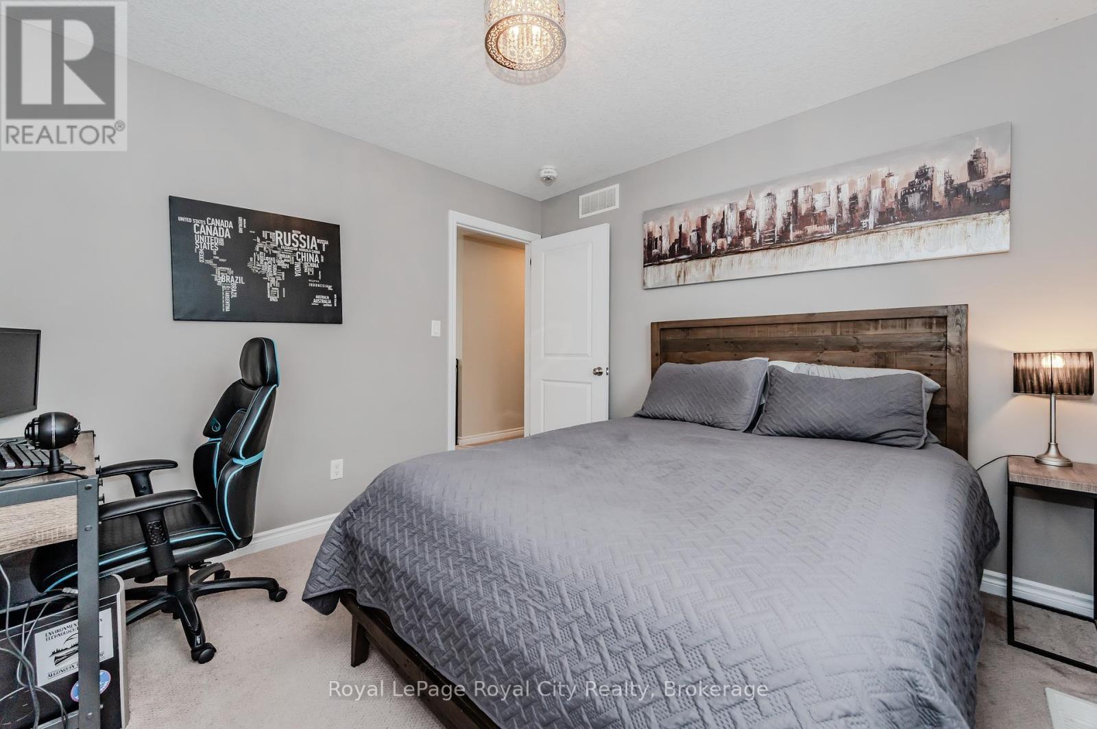 












213 TREMAINE CRESCENT

,
Kitchener,




Ontario
N2A4L9

