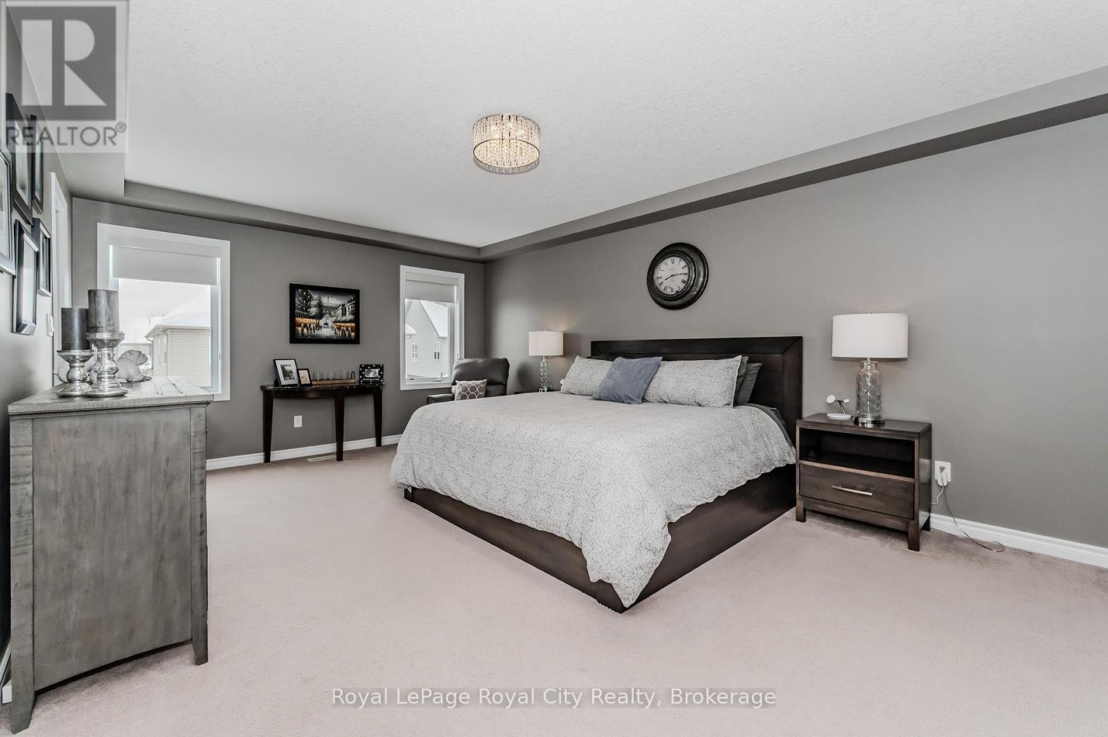












213 TREMAINE CRESCENT

,
Kitchener,




Ontario
N2A4L9

