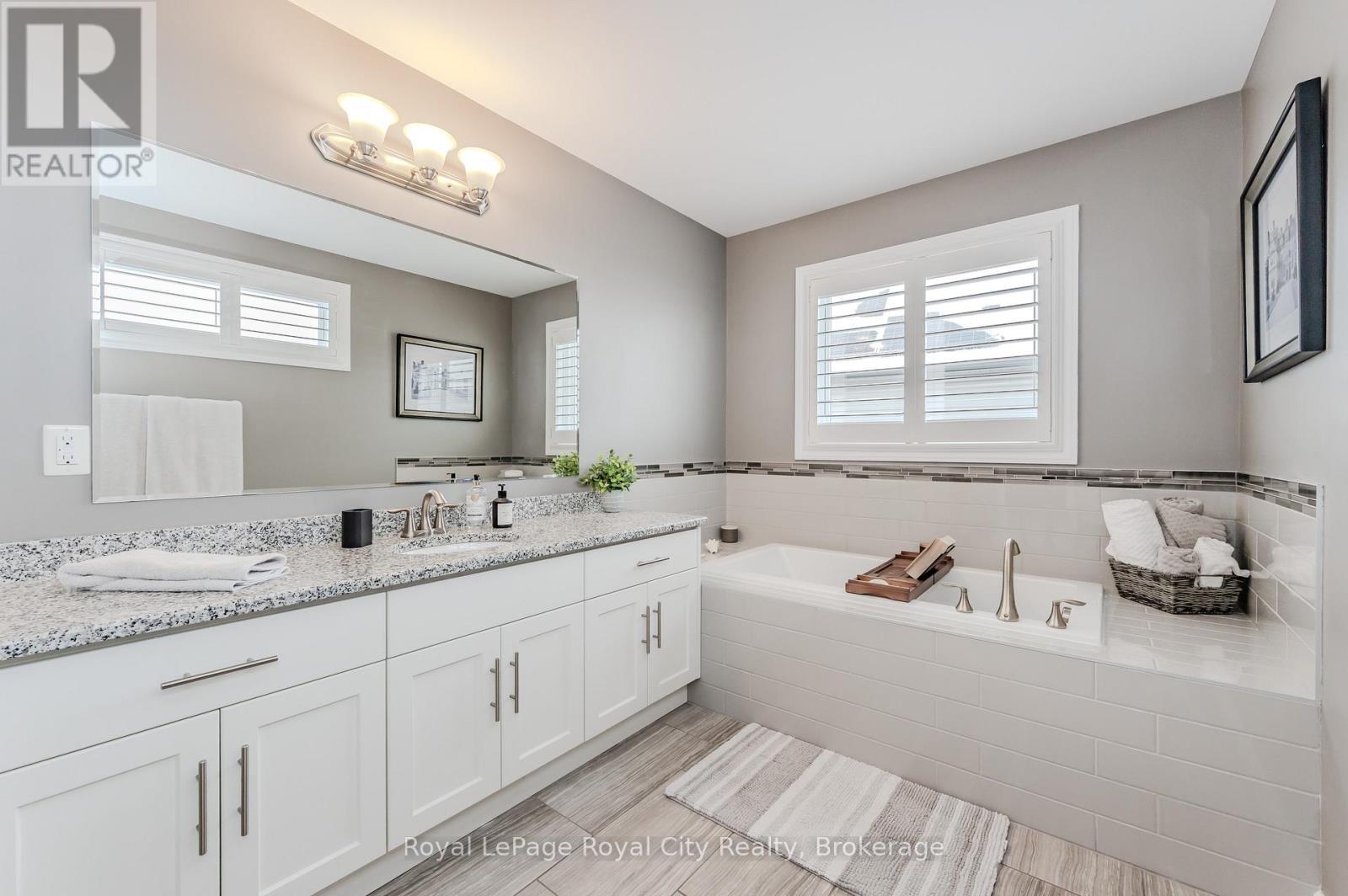 












213 TREMAINE CRESCENT

,
Kitchener,




Ontario
N2A4L9

