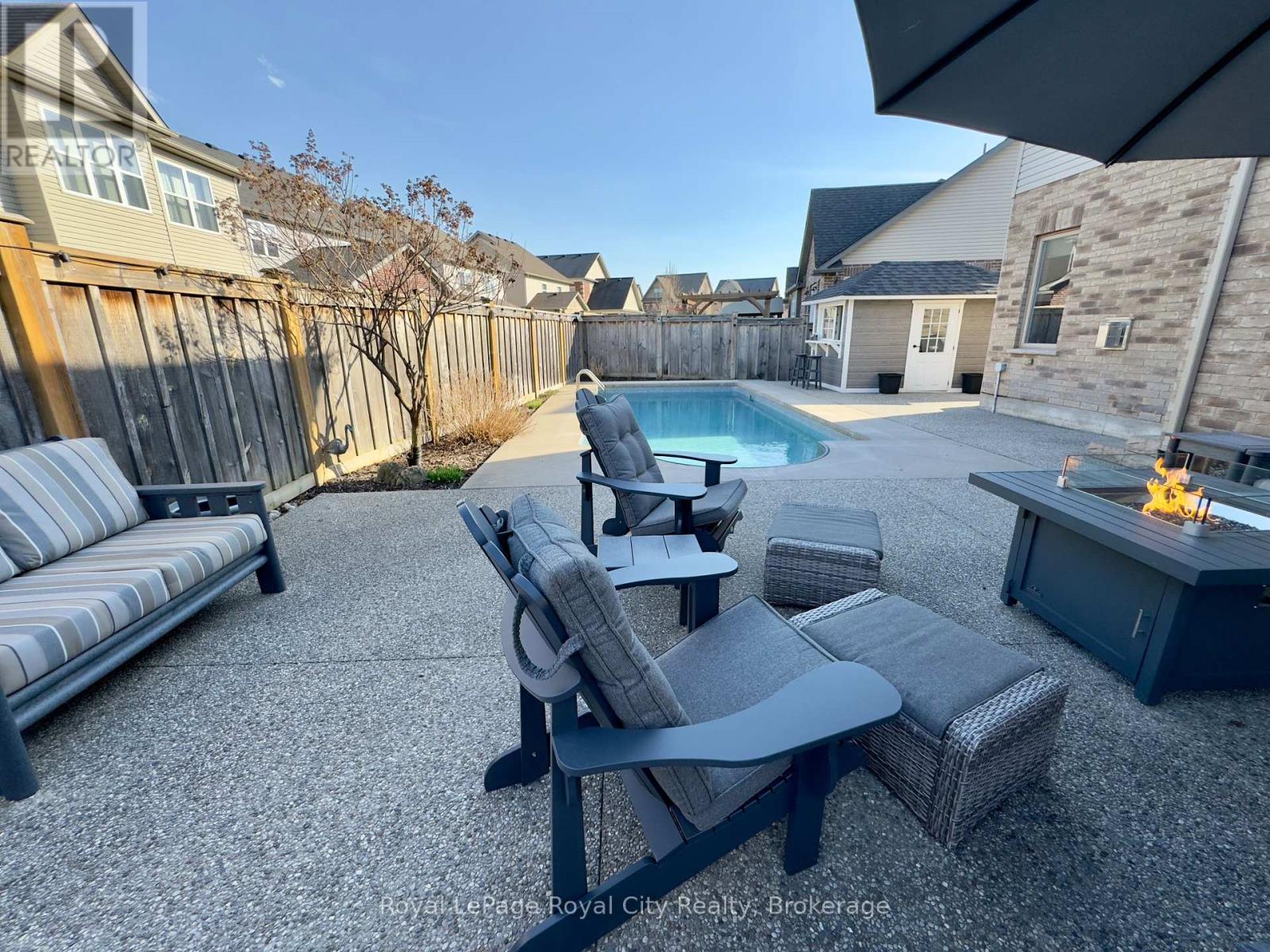 












213 TREMAINE CRESCENT

,
Kitchener,




Ontario
N2A4L9

