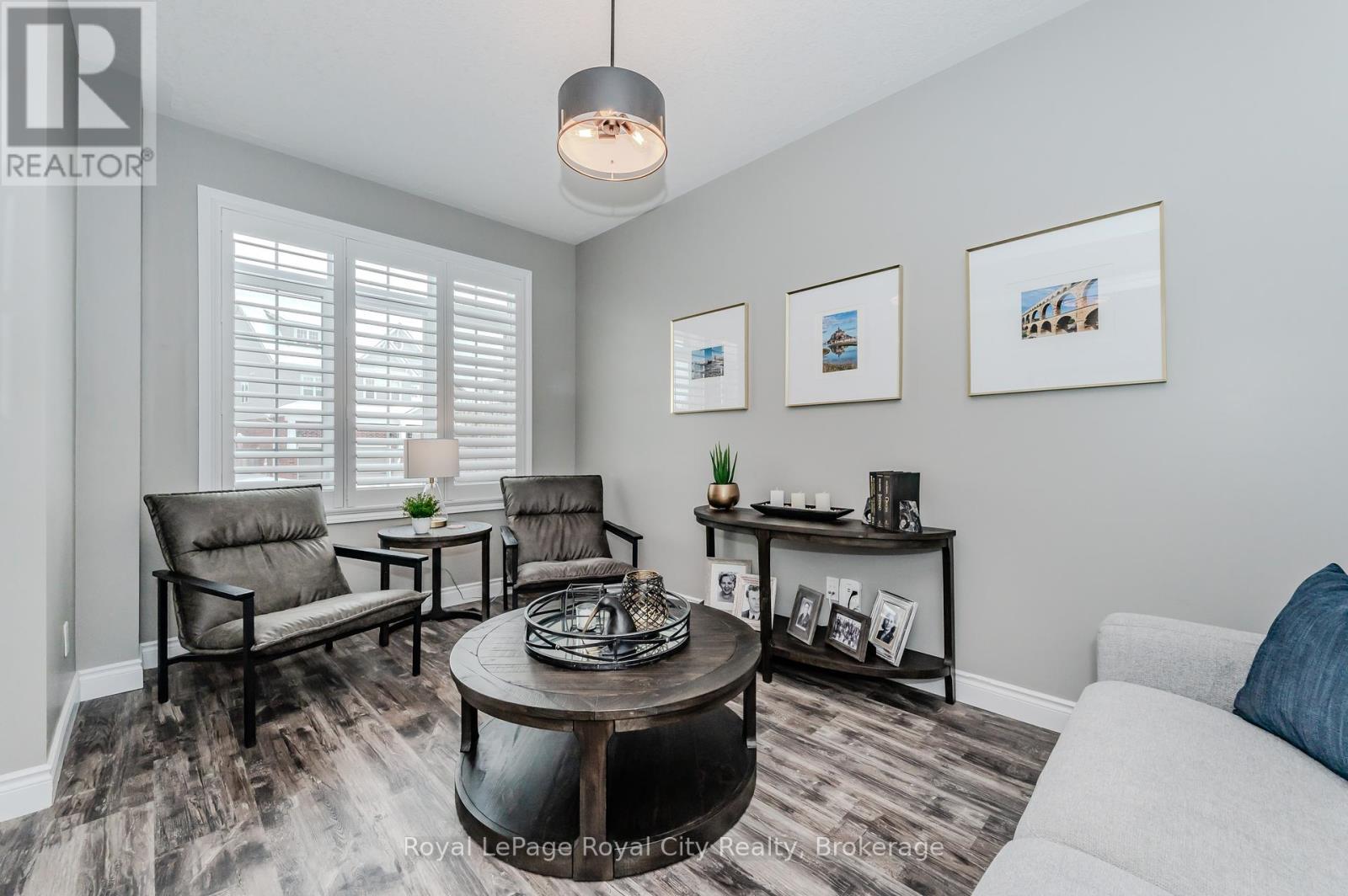 












213 TREMAINE CRESCENT

,
Kitchener,




Ontario
N2A4L9

