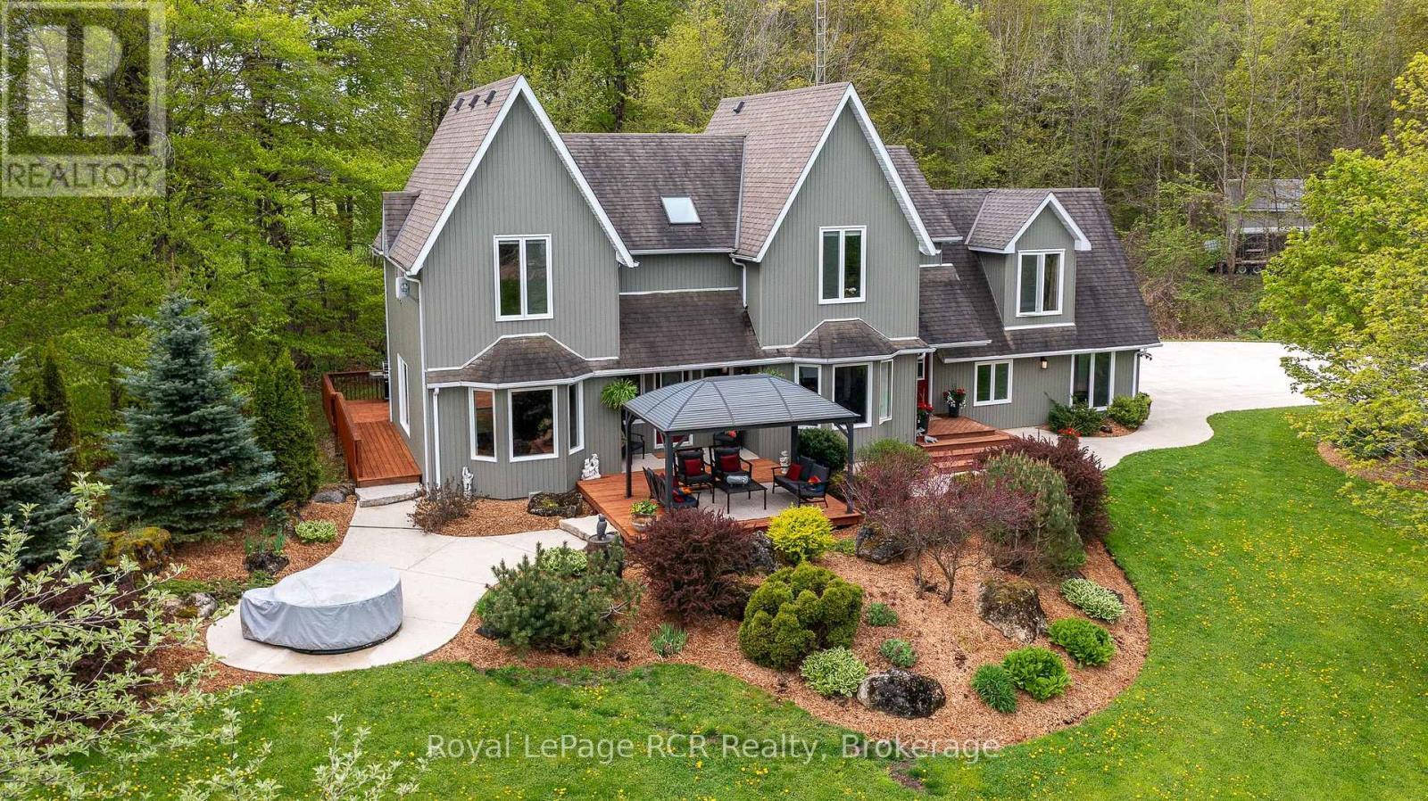












714329 BASELINE ROAD

,
Grey Highlands,




Ontario
N0C1E0

