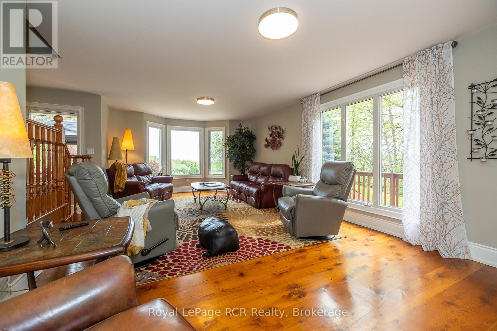 












714329 BASELINE ROAD

,
Grey Highlands,




Ontario
N0C1E0

