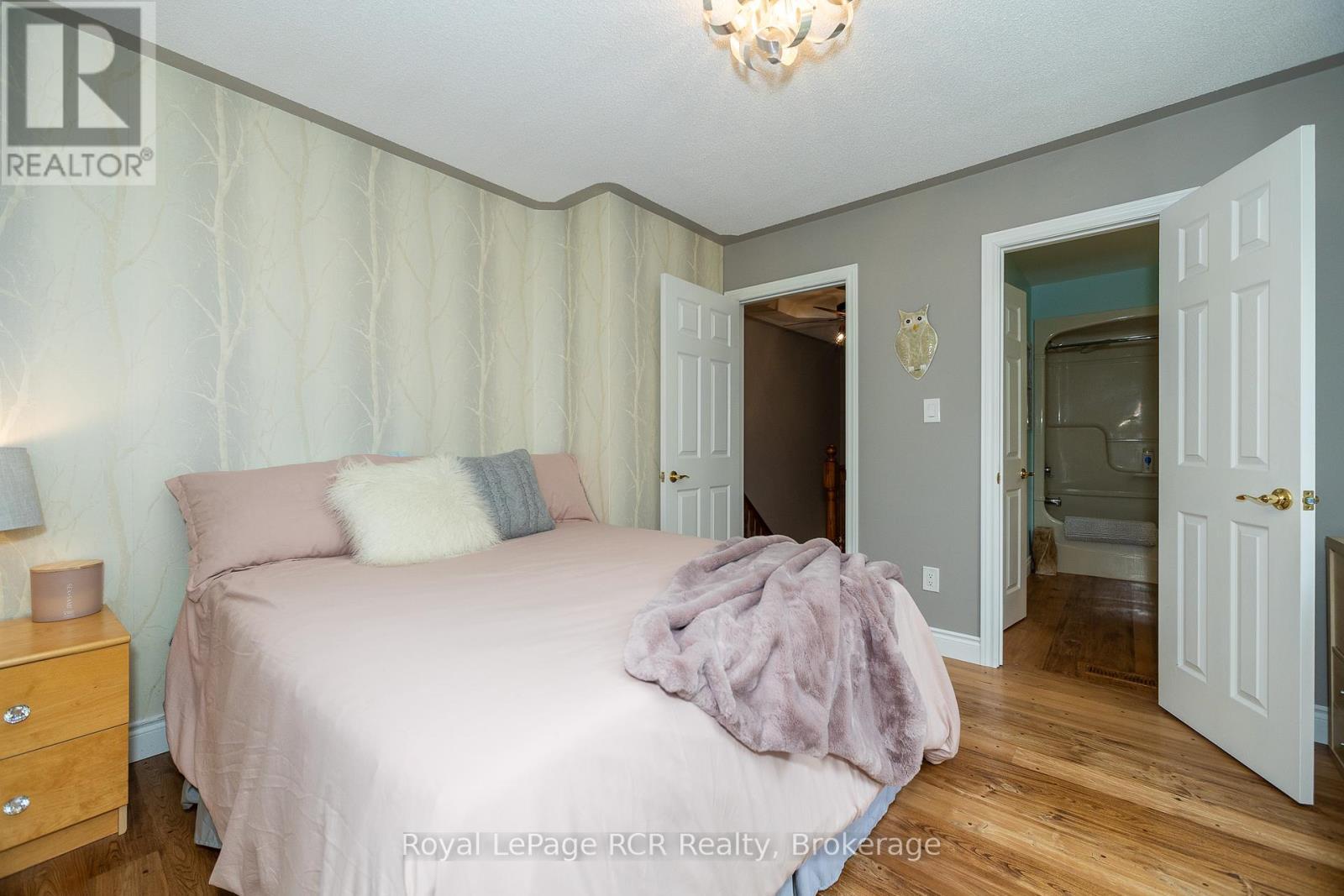 












714329 BASELINE ROAD

,
Grey Highlands,




Ontario
N0C1E0

