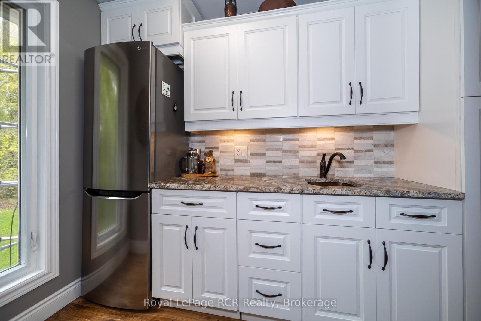 












714329 BASELINE ROAD

,
Grey Highlands,




Ontario
N0C1E0

