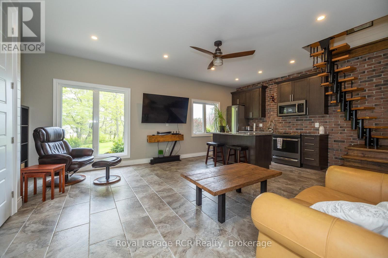 












714329 BASELINE ROAD

,
Grey Highlands,




Ontario
N0C1E0

