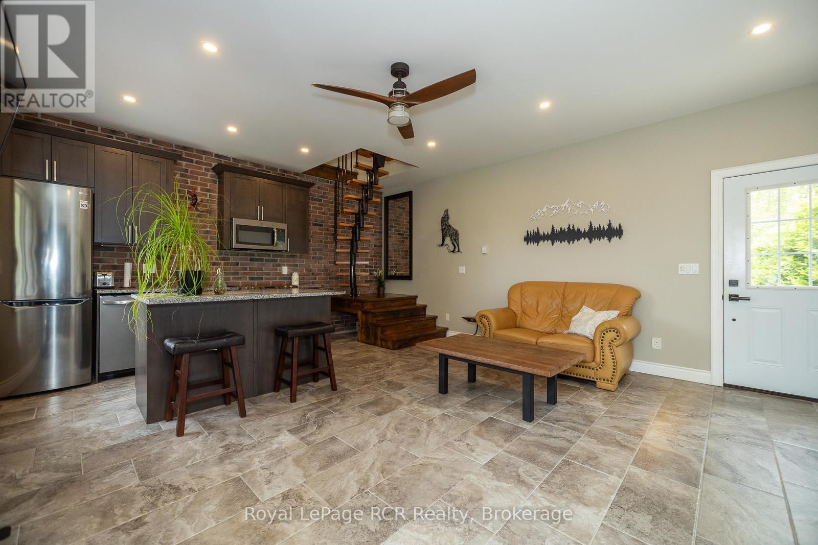 












714329 BASELINE ROAD

,
Grey Highlands,




Ontario
N0C1E0

