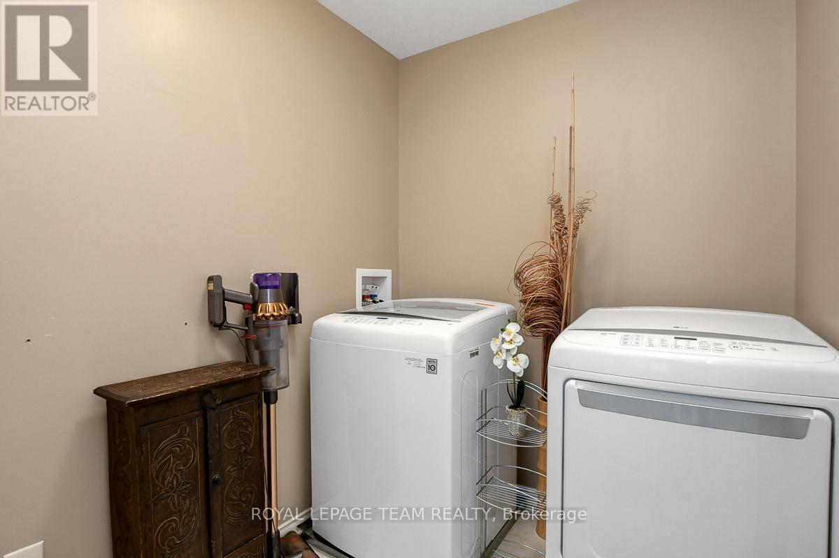 












183 PATRIOT PLACE

,
Ottawa,




Ontario
K2M0B9

