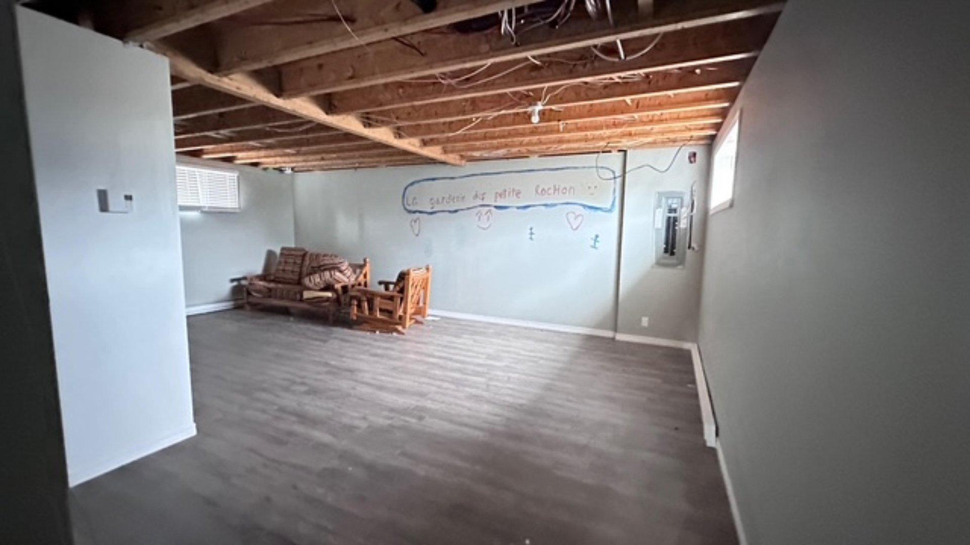 









126


2e Avenue

,
Grenville,




QC
J0V1J0

