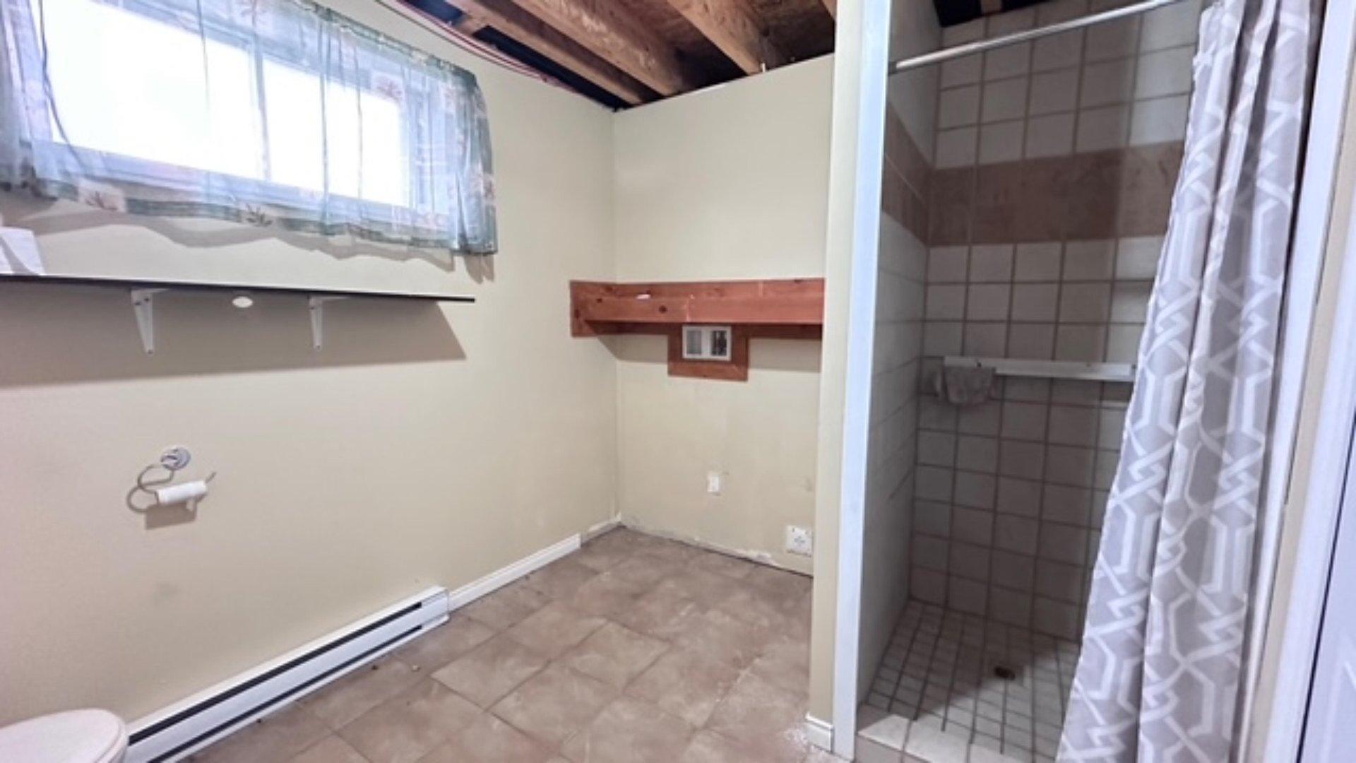 









126


2e Avenue

,
Grenville,




QC
J0V1J0

