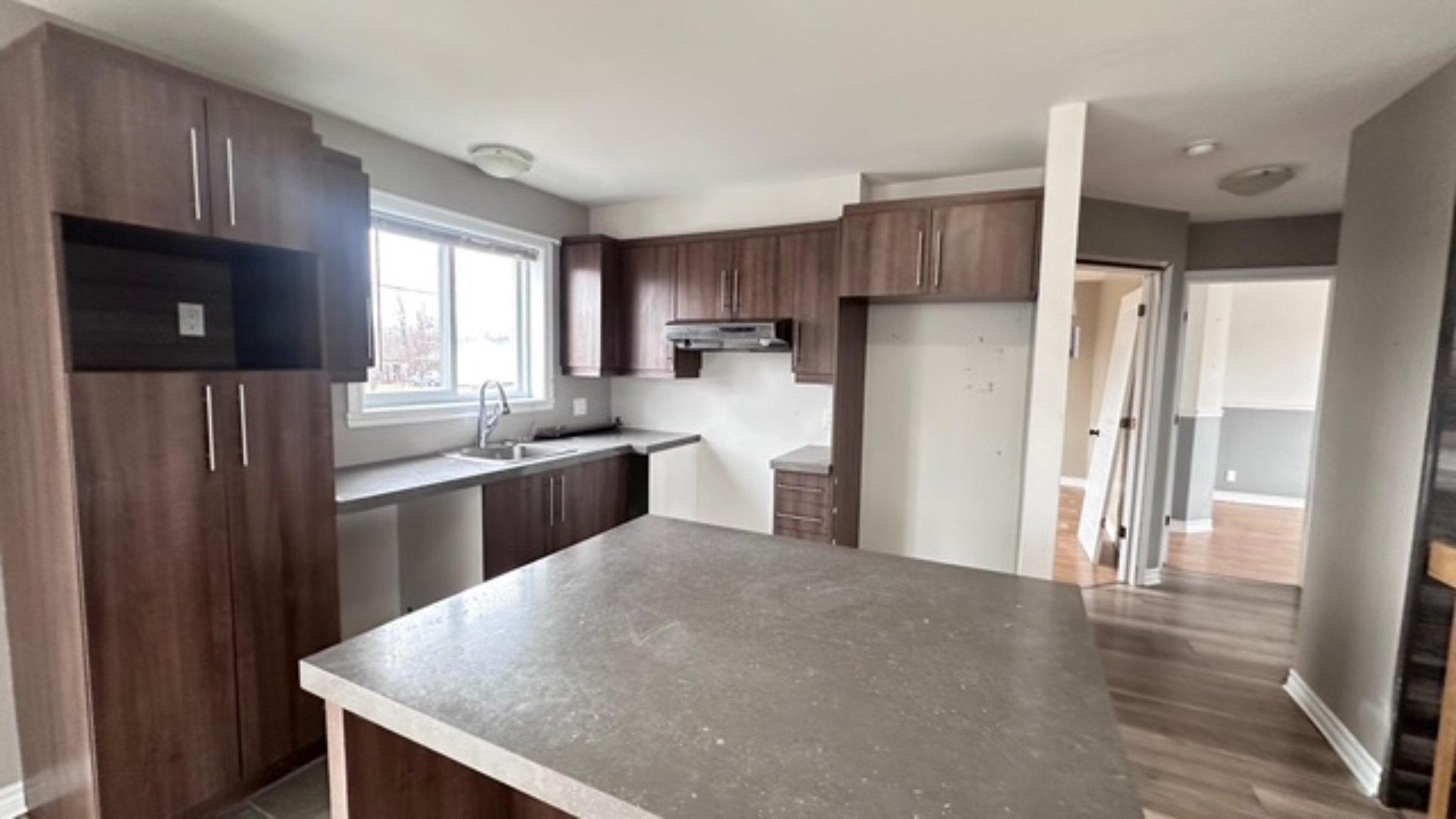 









126


2e Avenue

,
Grenville,




QC
J0V1J0

