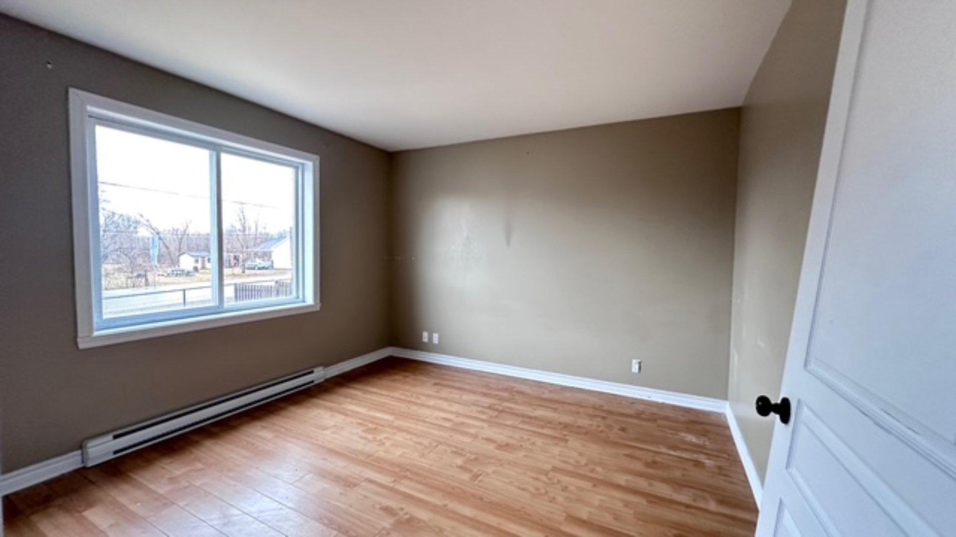 









126


2e Avenue

,
Grenville,




QC
J0V1J0

