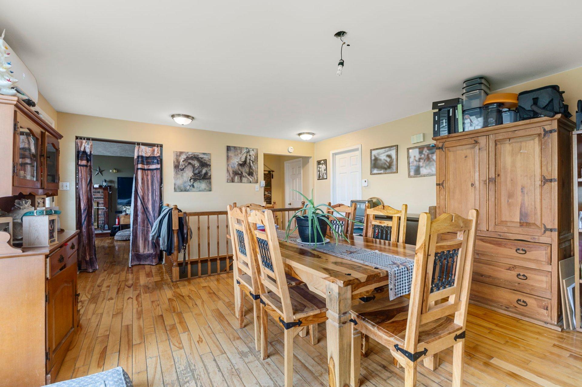 









891


Ch. Pierre-Laporte

,
L'Ange-Gardien,







QC
J8L2W7

