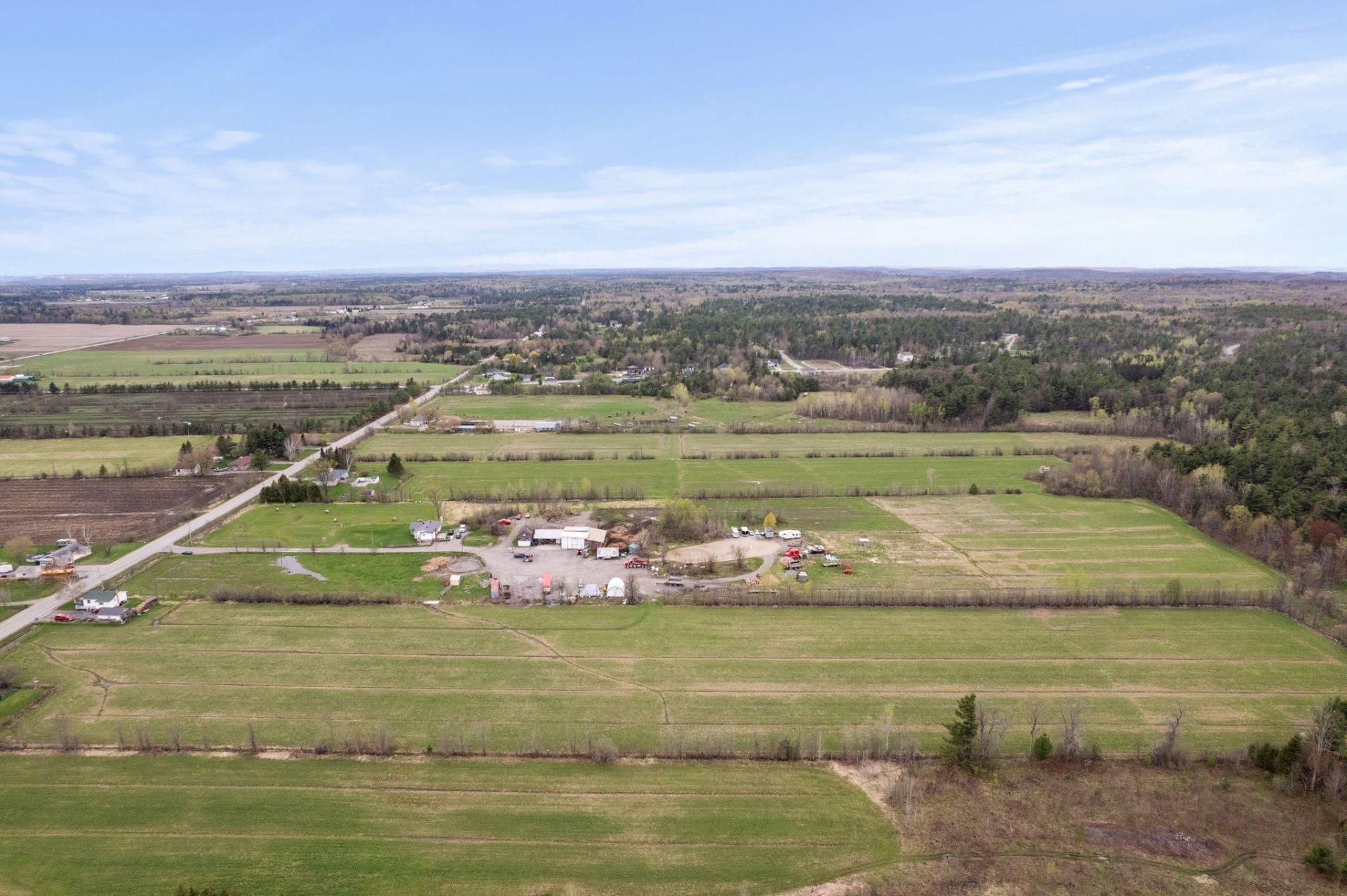 









891


Ch. Pierre-Laporte

,
L'Ange-Gardien,







QC
J8L2W7

