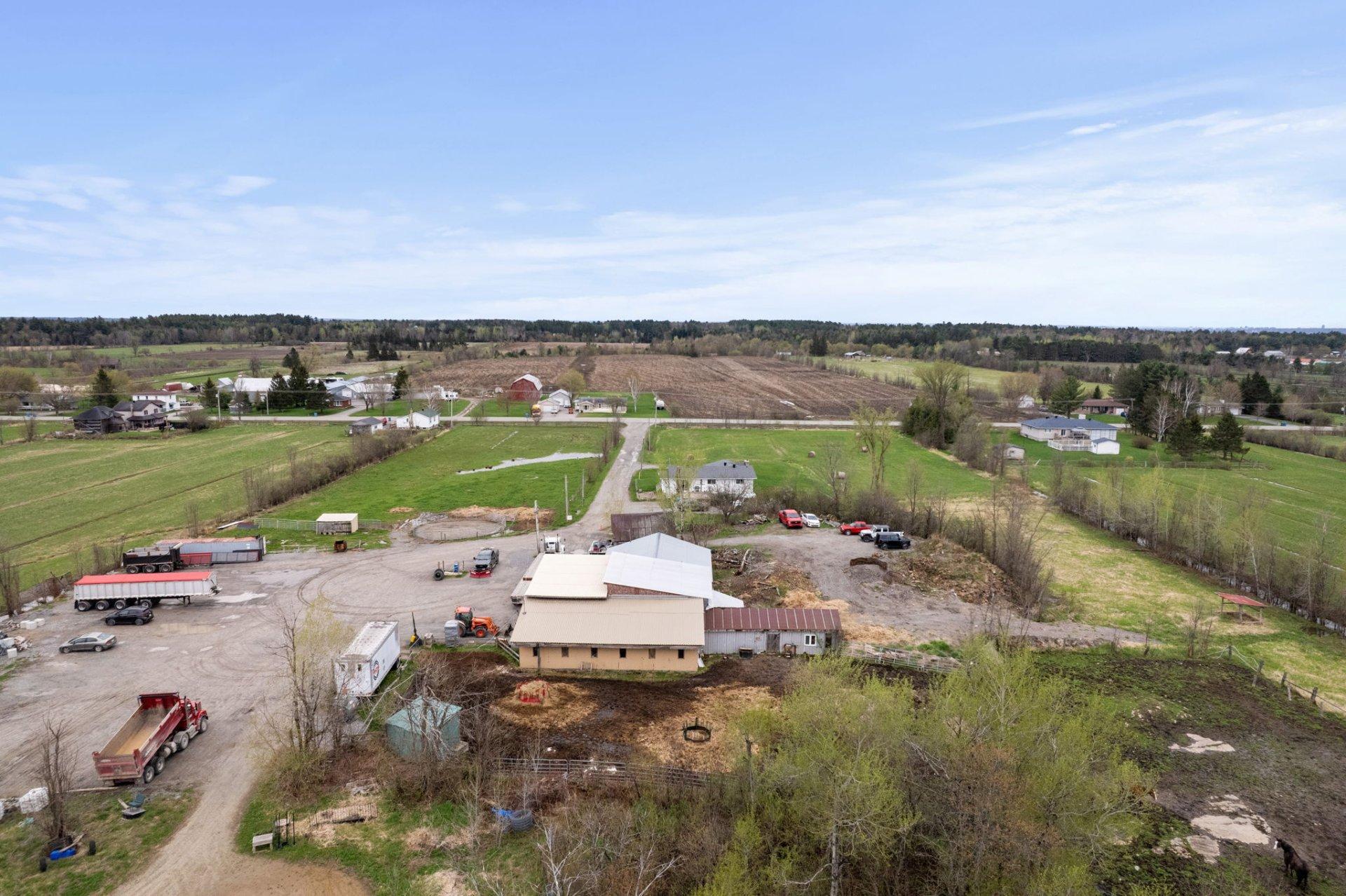 









891


Ch. Pierre-Laporte

,
L'Ange-Gardien,







QC
J8L2W7

