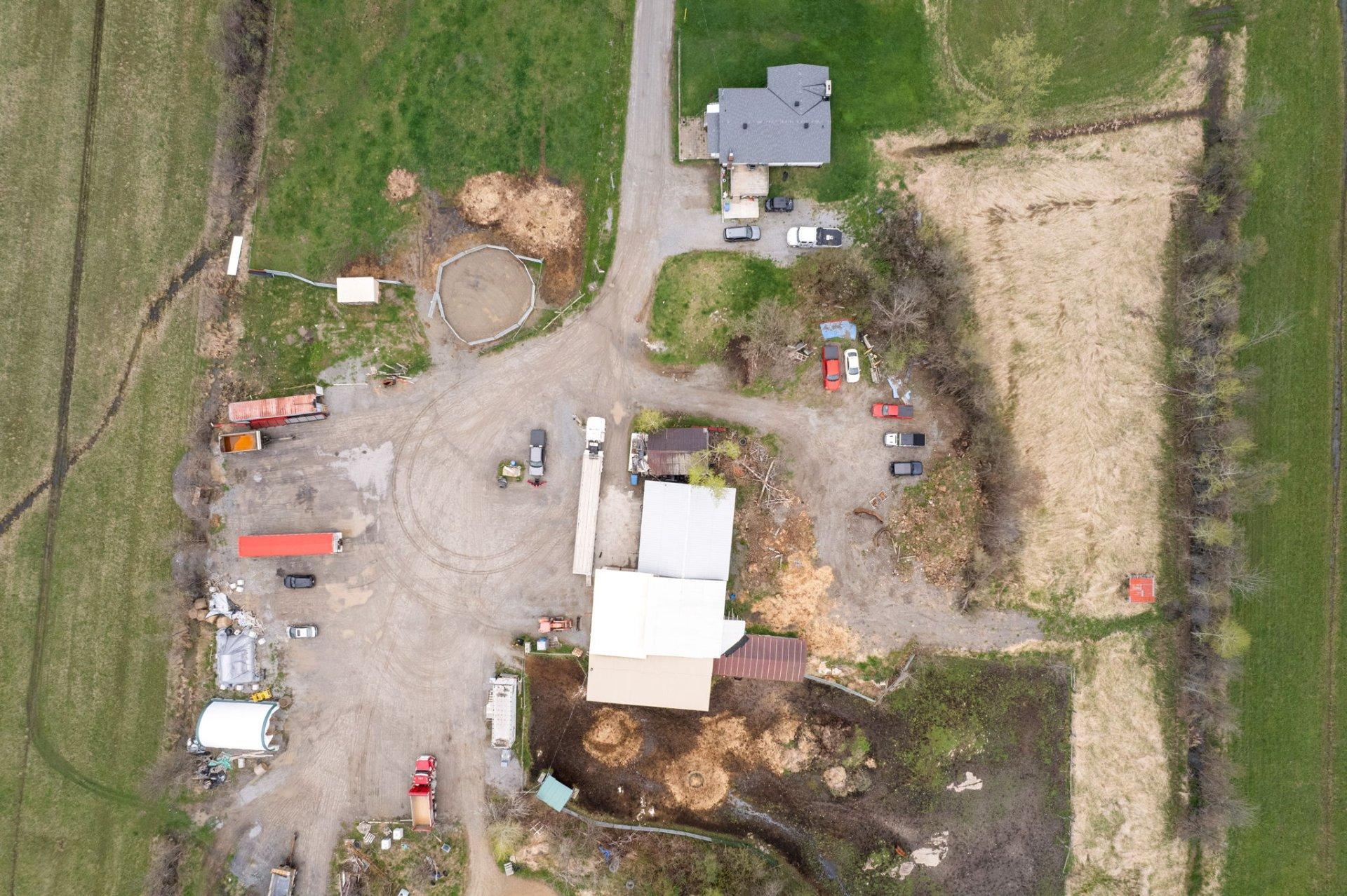 









891


Ch. Pierre-Laporte

,
L'Ange-Gardien,







QC
J8L2W7

