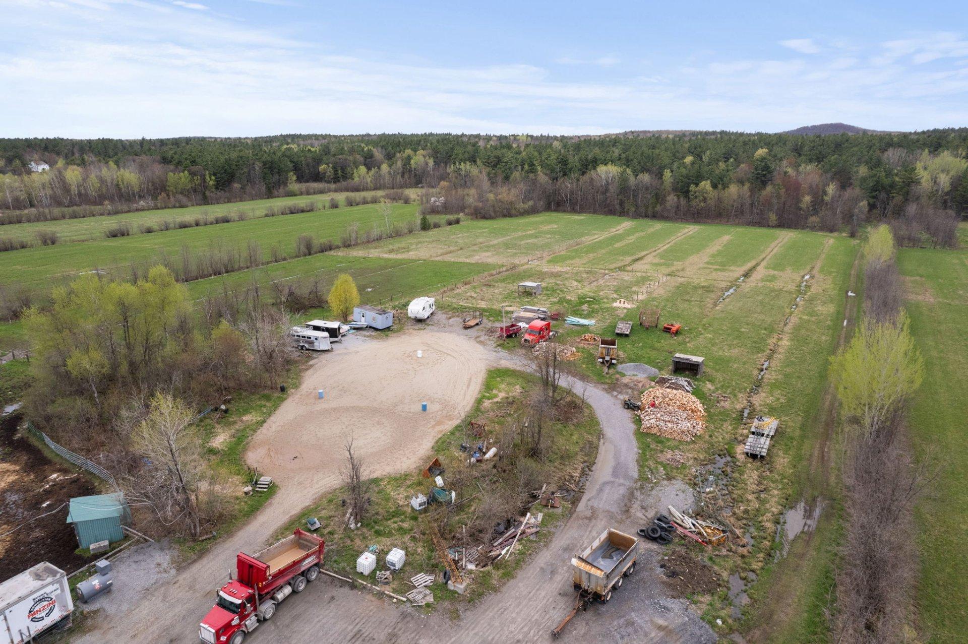 









891


Ch. Pierre-Laporte

,
L'Ange-Gardien,







QC
J8L2W7

