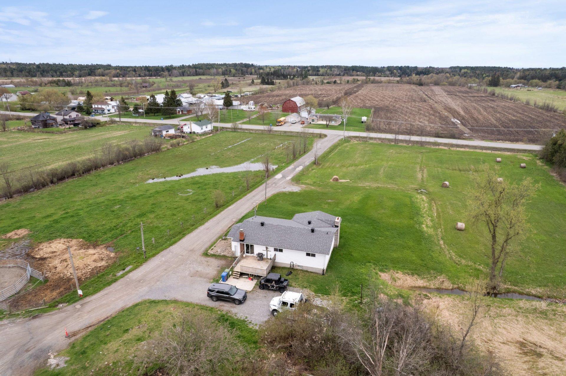 









891


Ch. Pierre-Laporte

,
L'Ange-Gardien,







QC
J8L2W7

