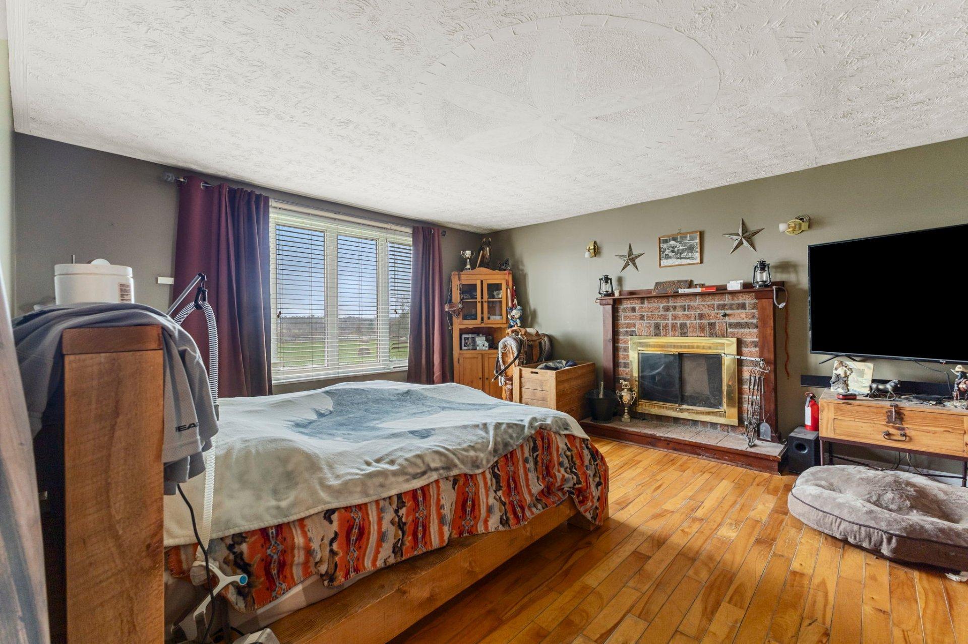 









891


Ch. Pierre-Laporte

,
L'Ange-Gardien,







QC
J8L2W7

