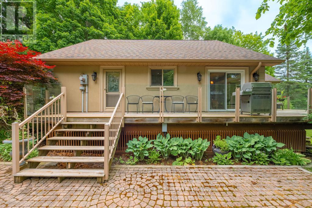 












60 MYSTIC POINT ROAD

,
Trent Lakes,




Ontario
K0L1J0

