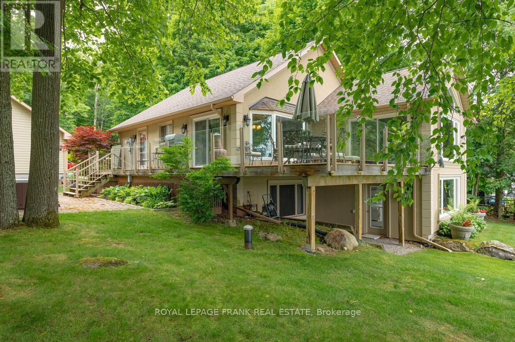 












60 MYSTIC POINT ROAD

,
Trent Lakes,




Ontario
K0L1J0

