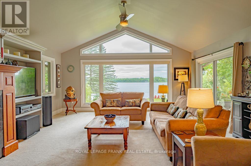 












60 MYSTIC POINT ROAD

,
Trent Lakes,




Ontario
K0L1J0

