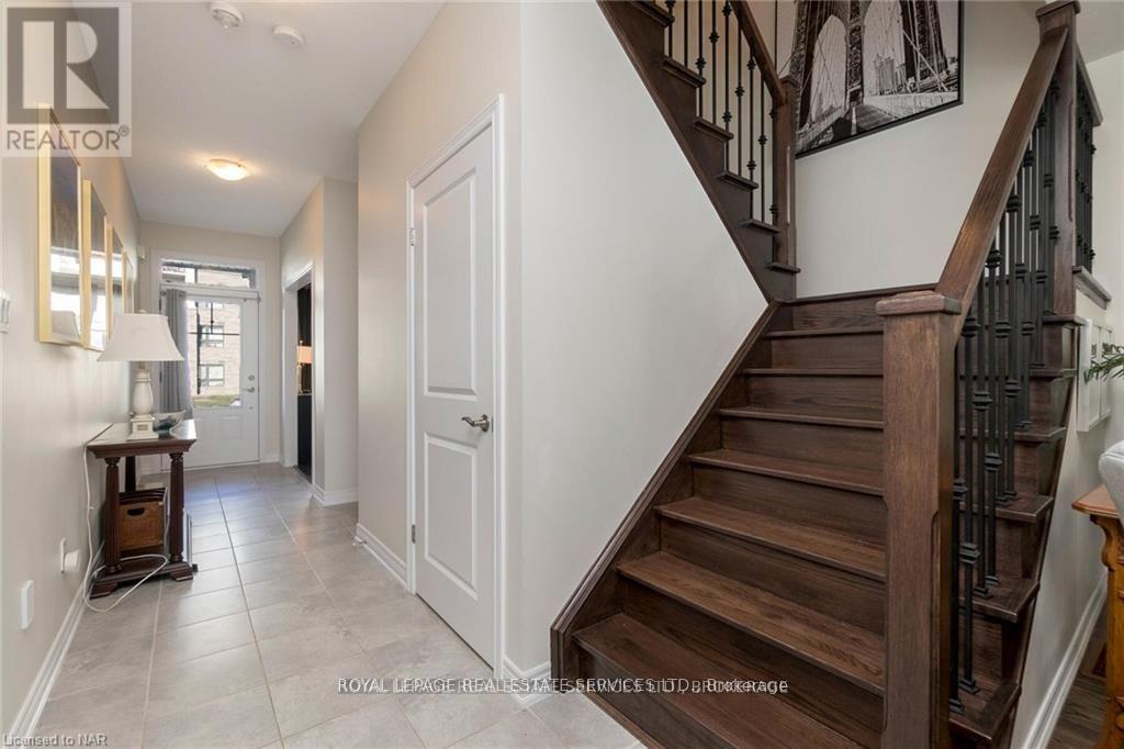 












124 SHOREVIEW PLACE

,
Hamilton,




Ontario
L8E0J4

