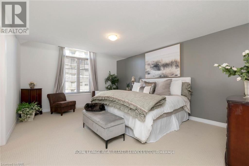 












124 SHOREVIEW PLACE

,
Hamilton,




Ontario
L8E0J4

