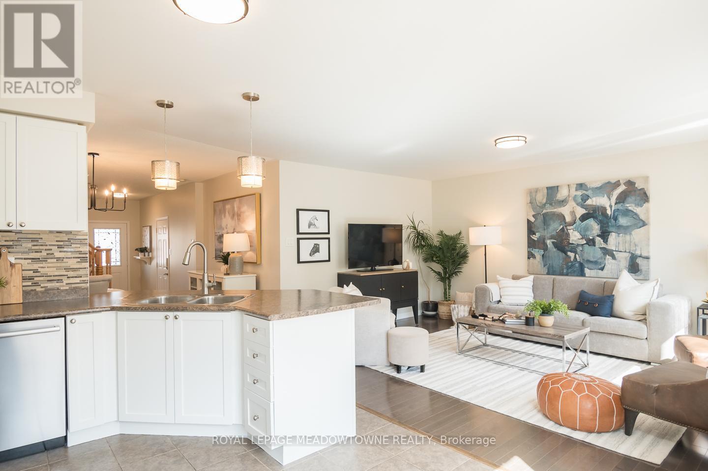 












694 RAYNER COURT

,
Milton,




Ontario
L9T0N9

