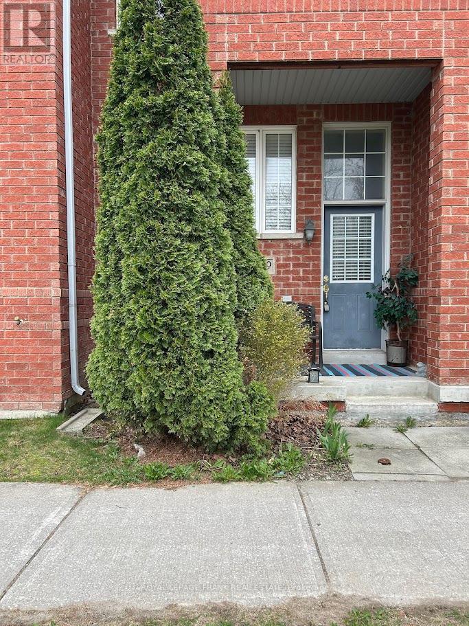 












449 WHITE'S HILL AVENUE

,
Markham (Cornell),




Ontario
L6B0J7

