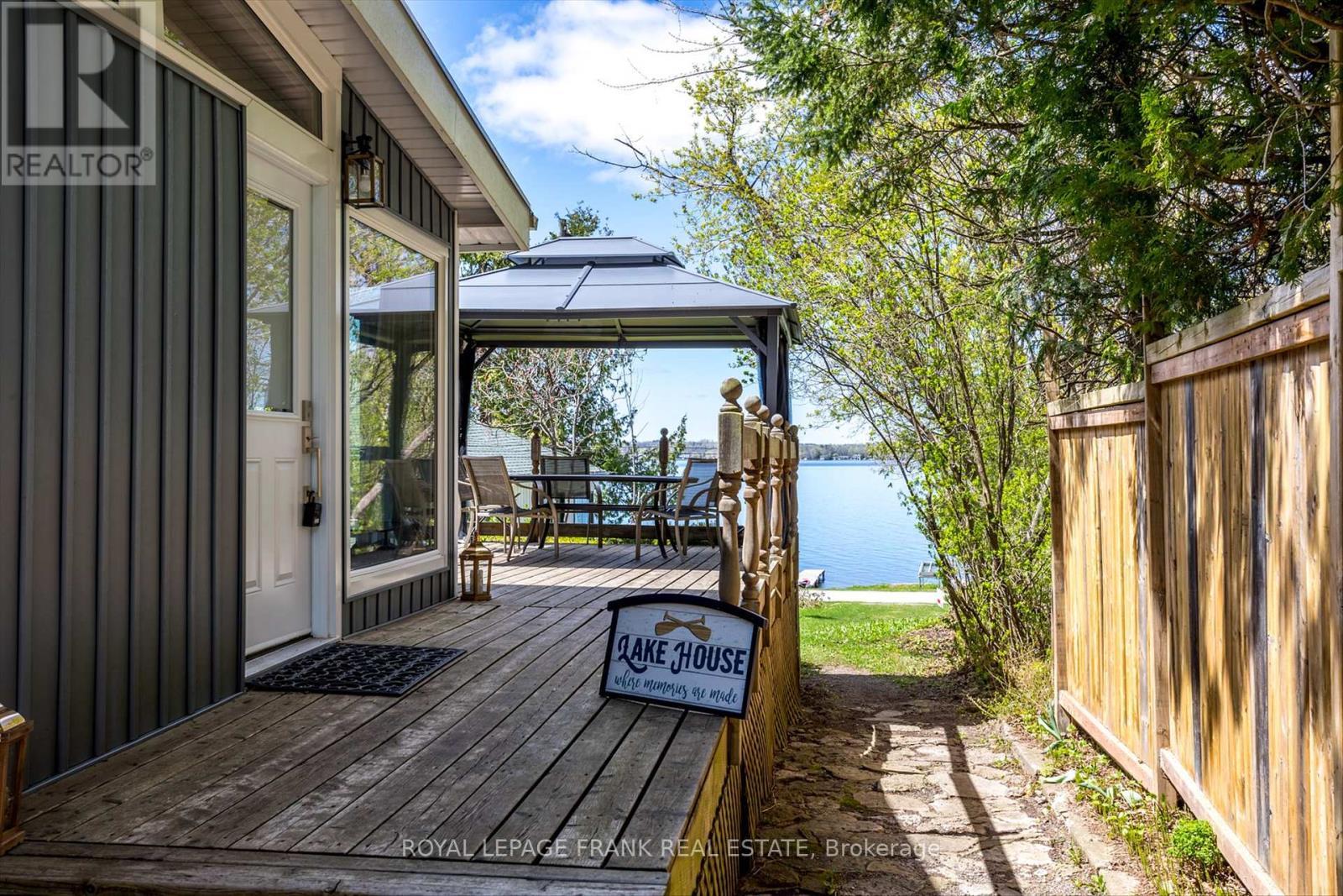 












8 DAISY TRAIL

,
Kawartha Lakes (Dunsford),




Ontario
K0M1L0

