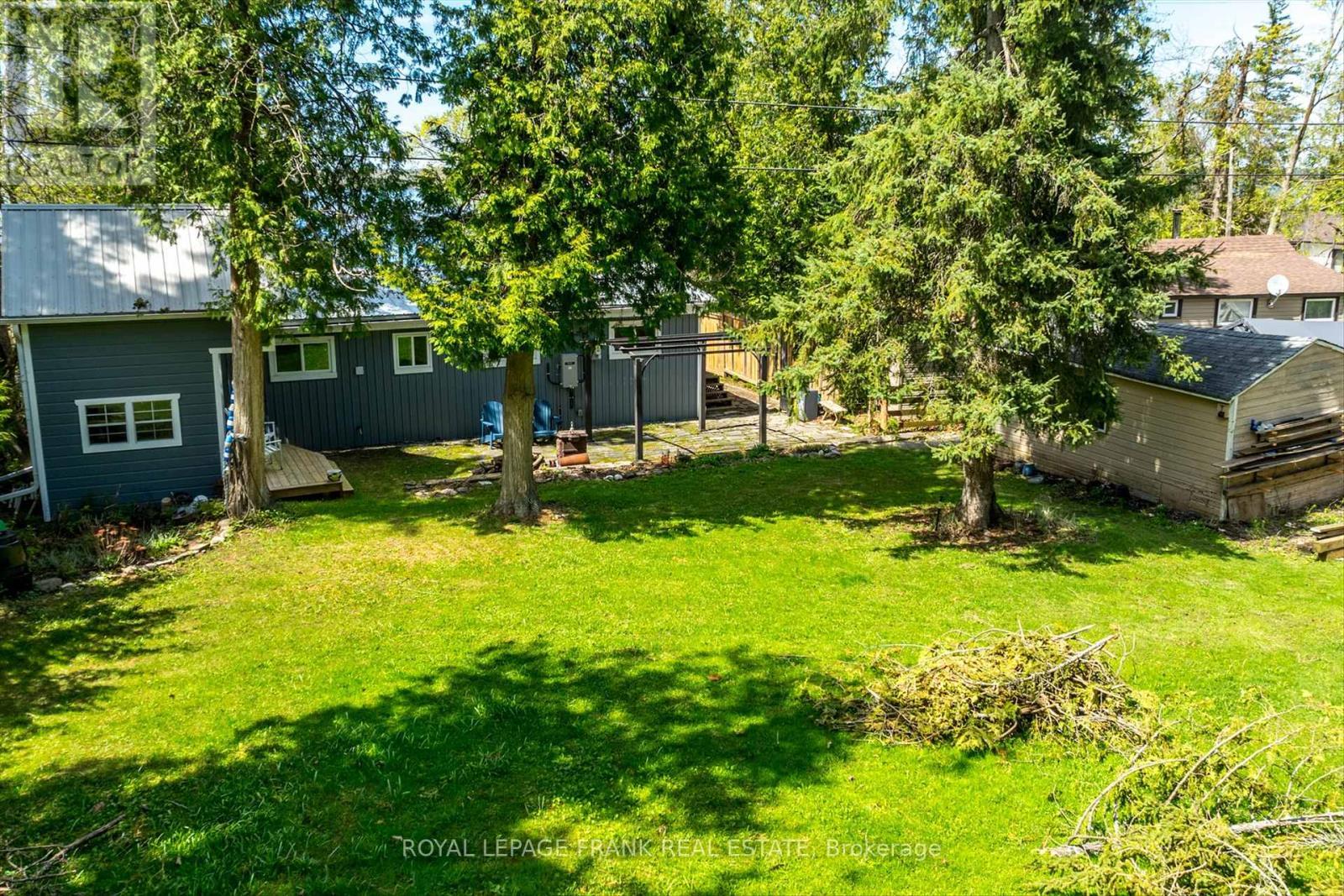 












8 DAISY TRAIL

,
Kawartha Lakes (Dunsford),




Ontario
K0M1L0

