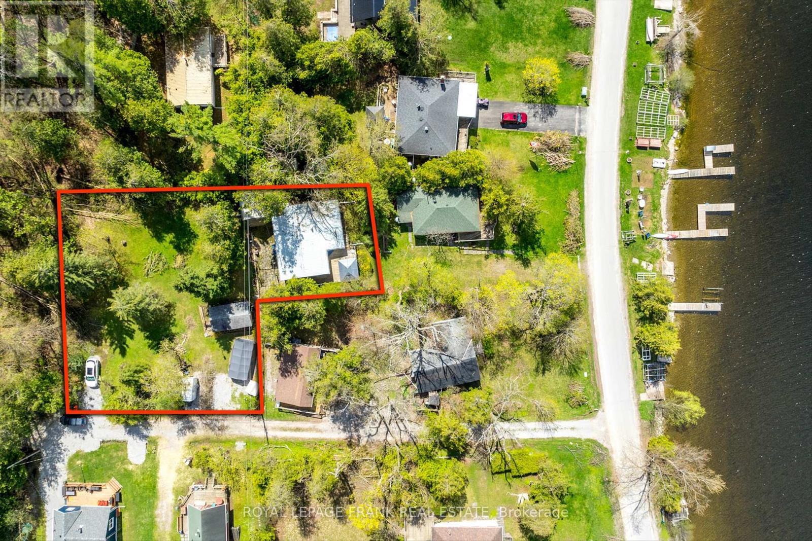 












8 DAISY TRAIL

,
Kawartha Lakes (Dunsford),




Ontario
K0M1L0

